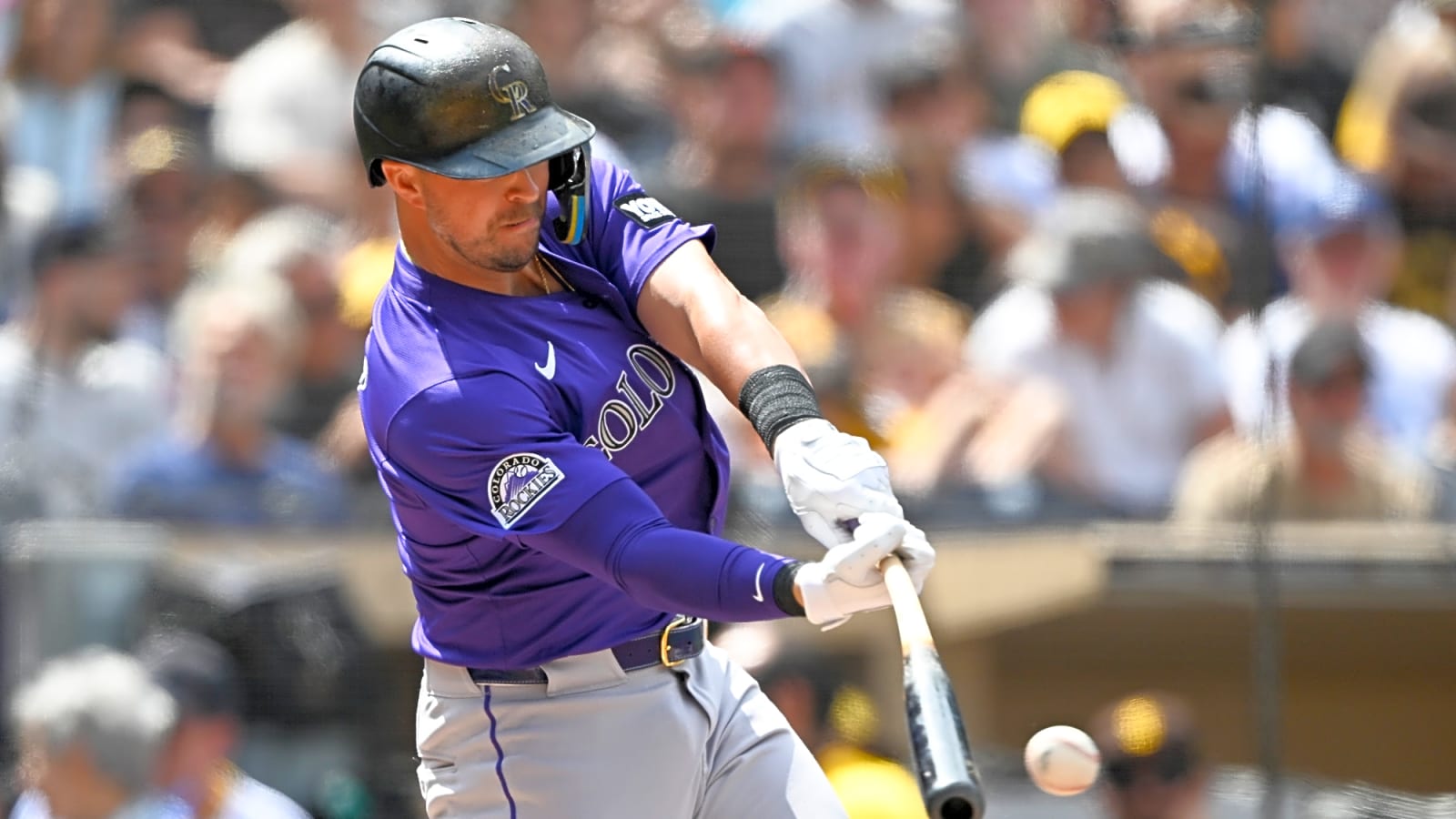 Braves, Kyle Farmer Agree To Minor League Deal