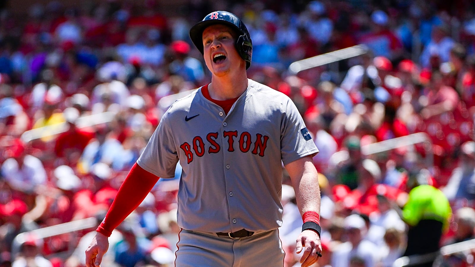 Veteran utilityman announces his MLB retirement