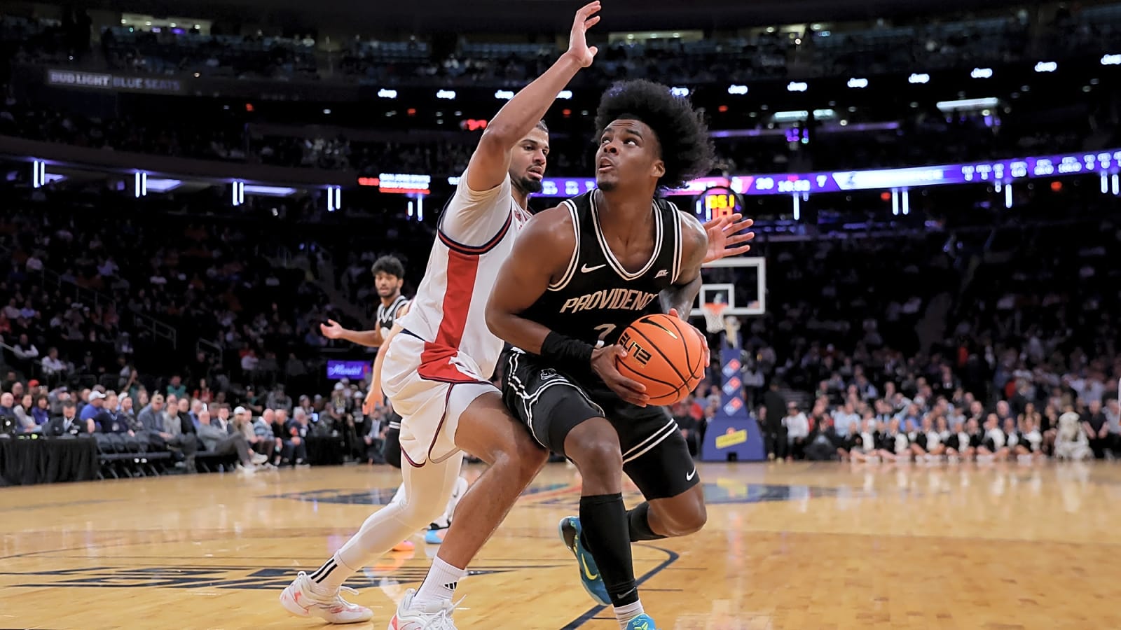 Jaylin Sellers Signs Two-Way Contract With Bulls