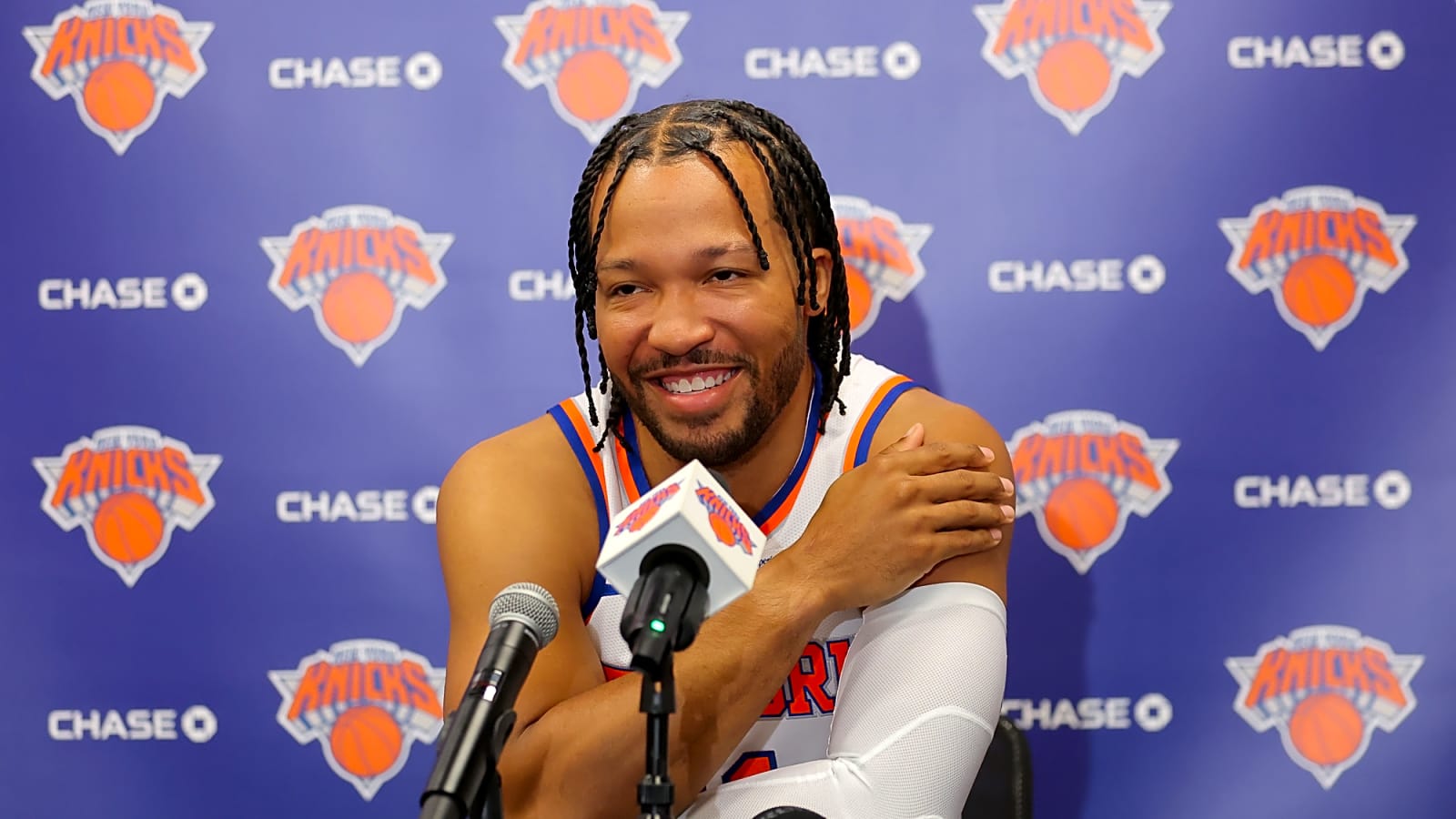 Jalen Brunson Picks Derrick Rose Over Stephen Curry And Luka Doncic