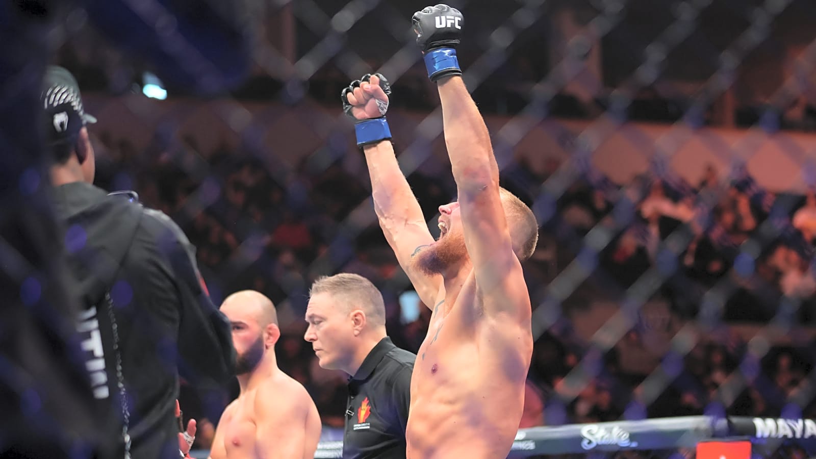 Robert Valentin Breaks Through with Emotional First UFC Victory at Fight Night 273
