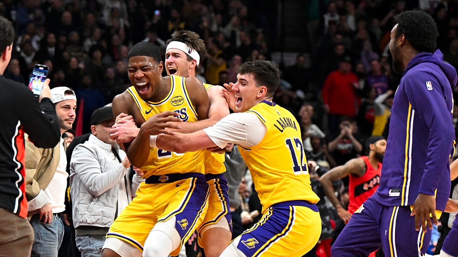 Rui Hachimura's buzzer beater seals Lakers 123-120 win over Raptors