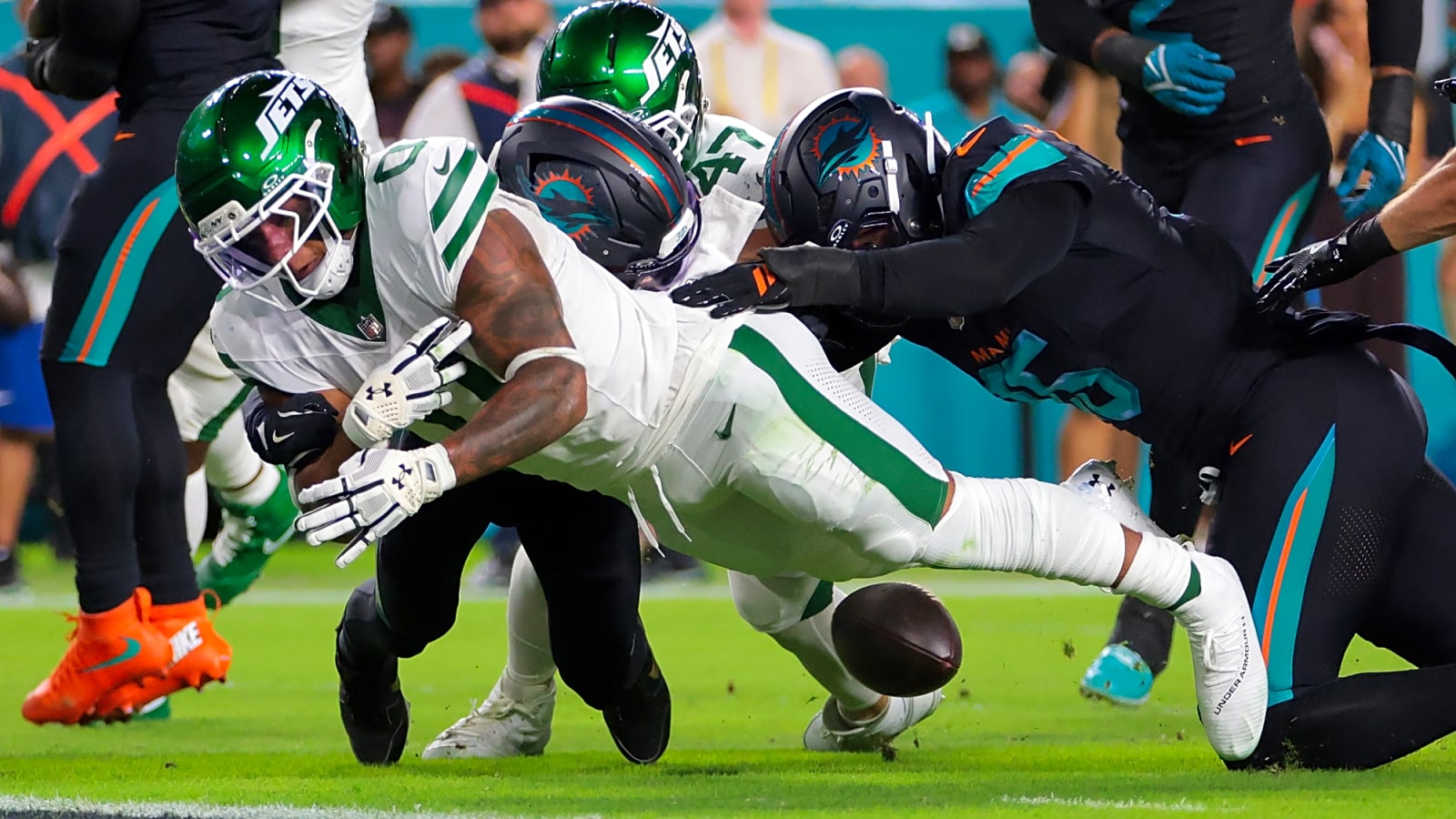 Jets RB Braelon Allen Likely Headed to IR with MCL Sprain