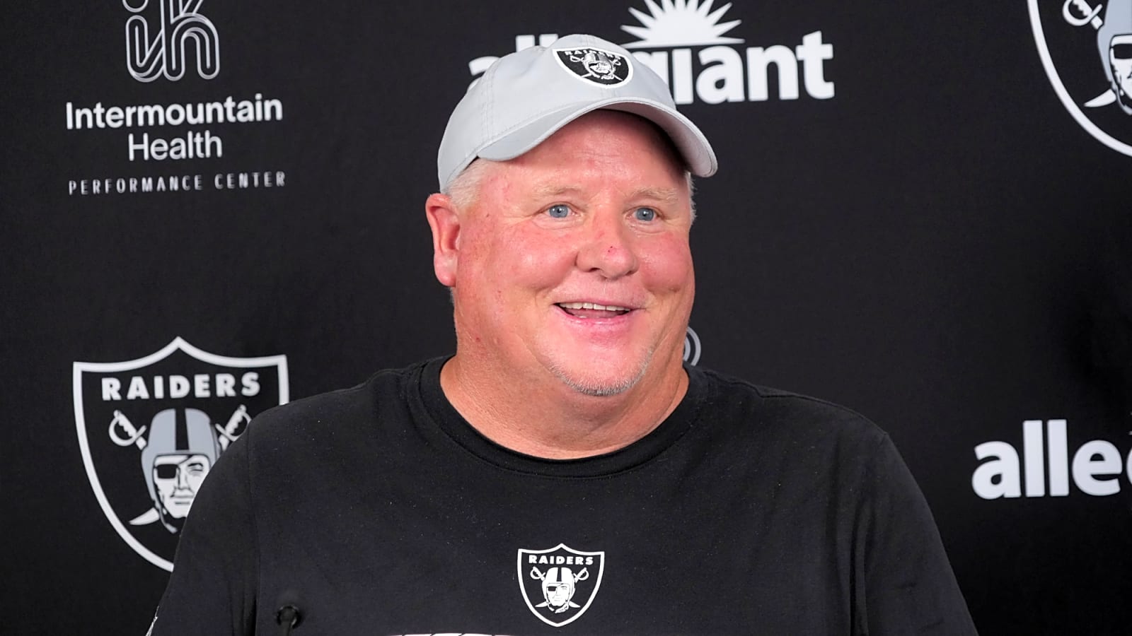 Chip Kelly out as Raiders offensive coordinator