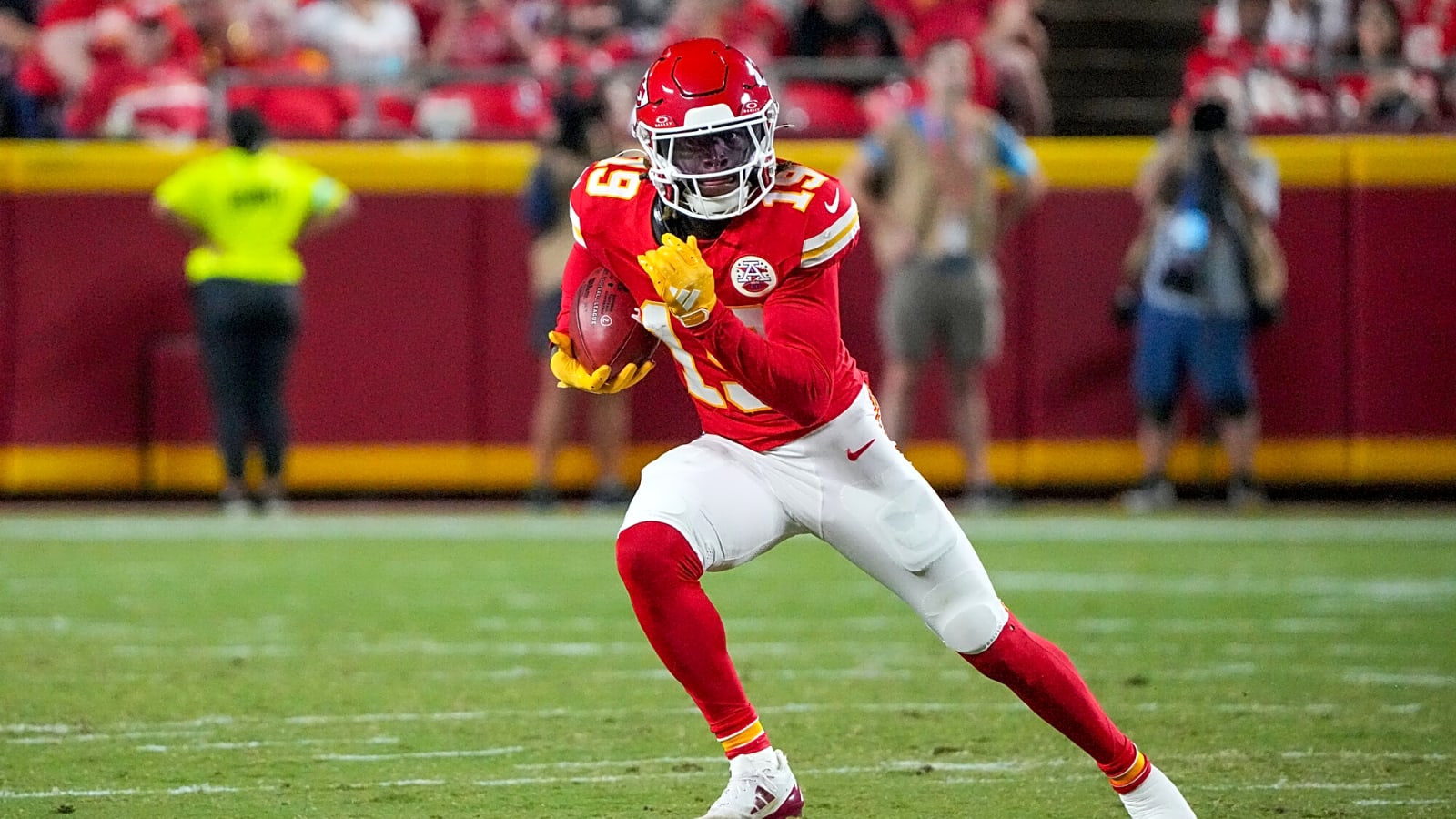 Former Chiefs WR denies retirement chatter amid music career