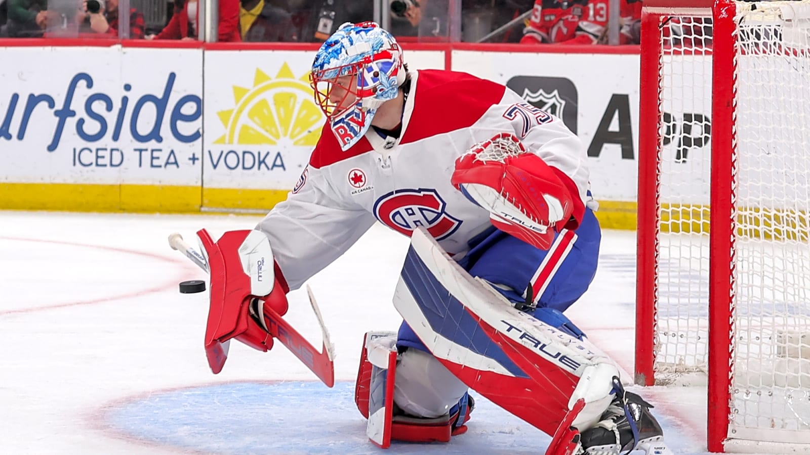 Jakub Dobes in tears after the Canadiens’ defeat