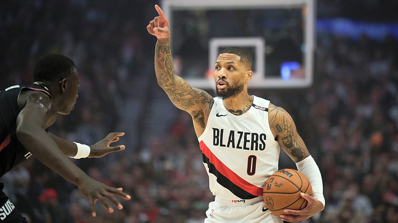 NBA Notes: Blazers, Damian Lillard, Pacers, Tyrese Haliburton, Clippers