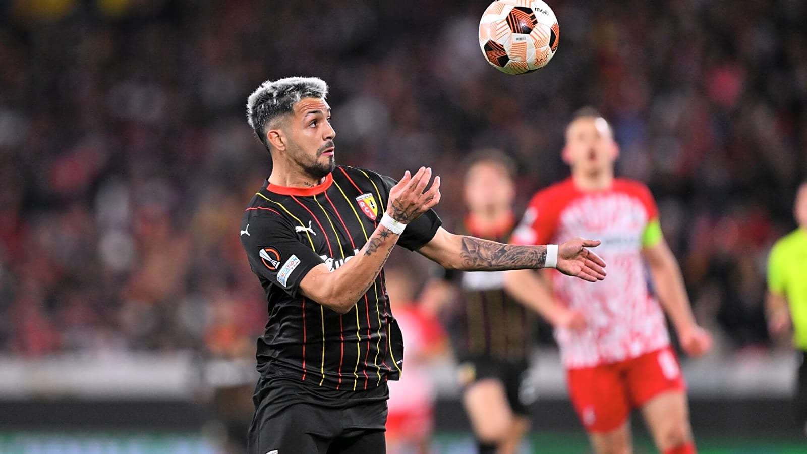  Newcastle & Aston Villa want to sign €30-35m-rated Argentine star