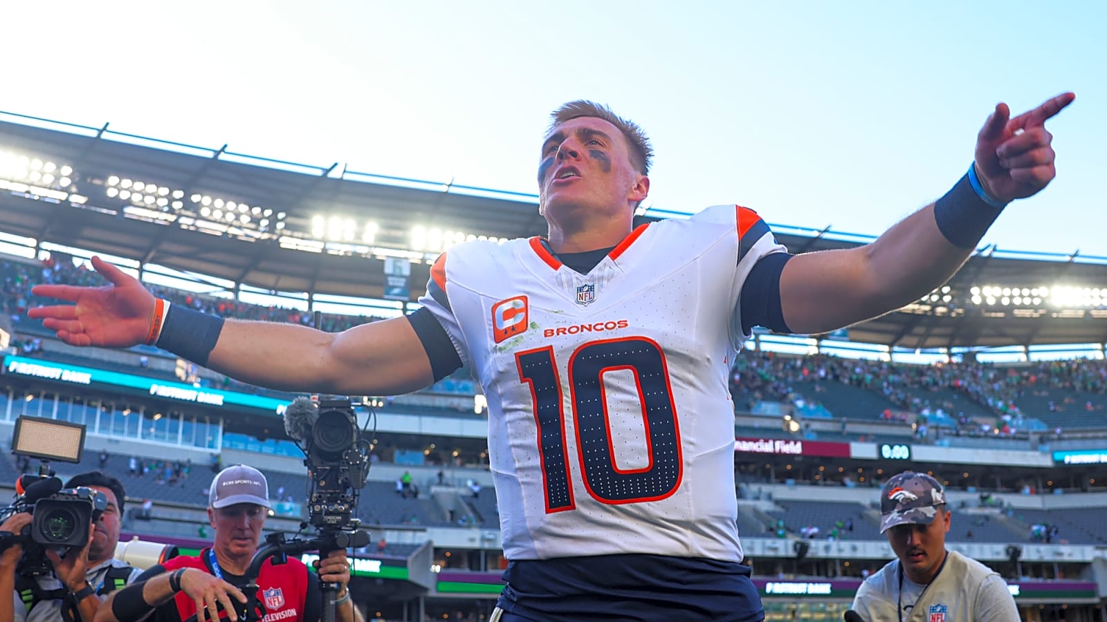 Congratulations Pour In for Bo Nix as Broncos QB Shares Personal Announcement