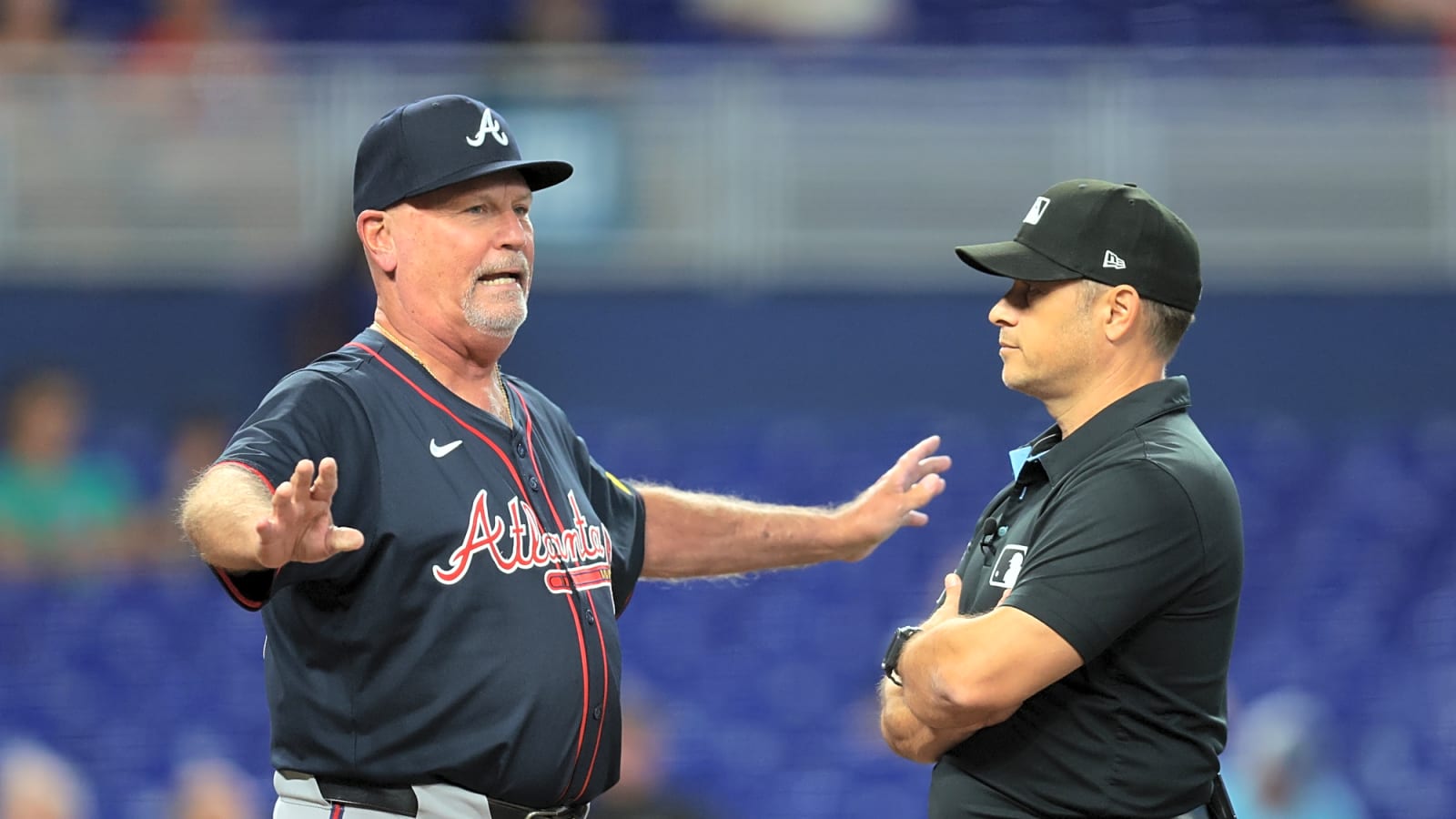 Alex Anthopoulos comments on the future of Braves manager Brian Snitker