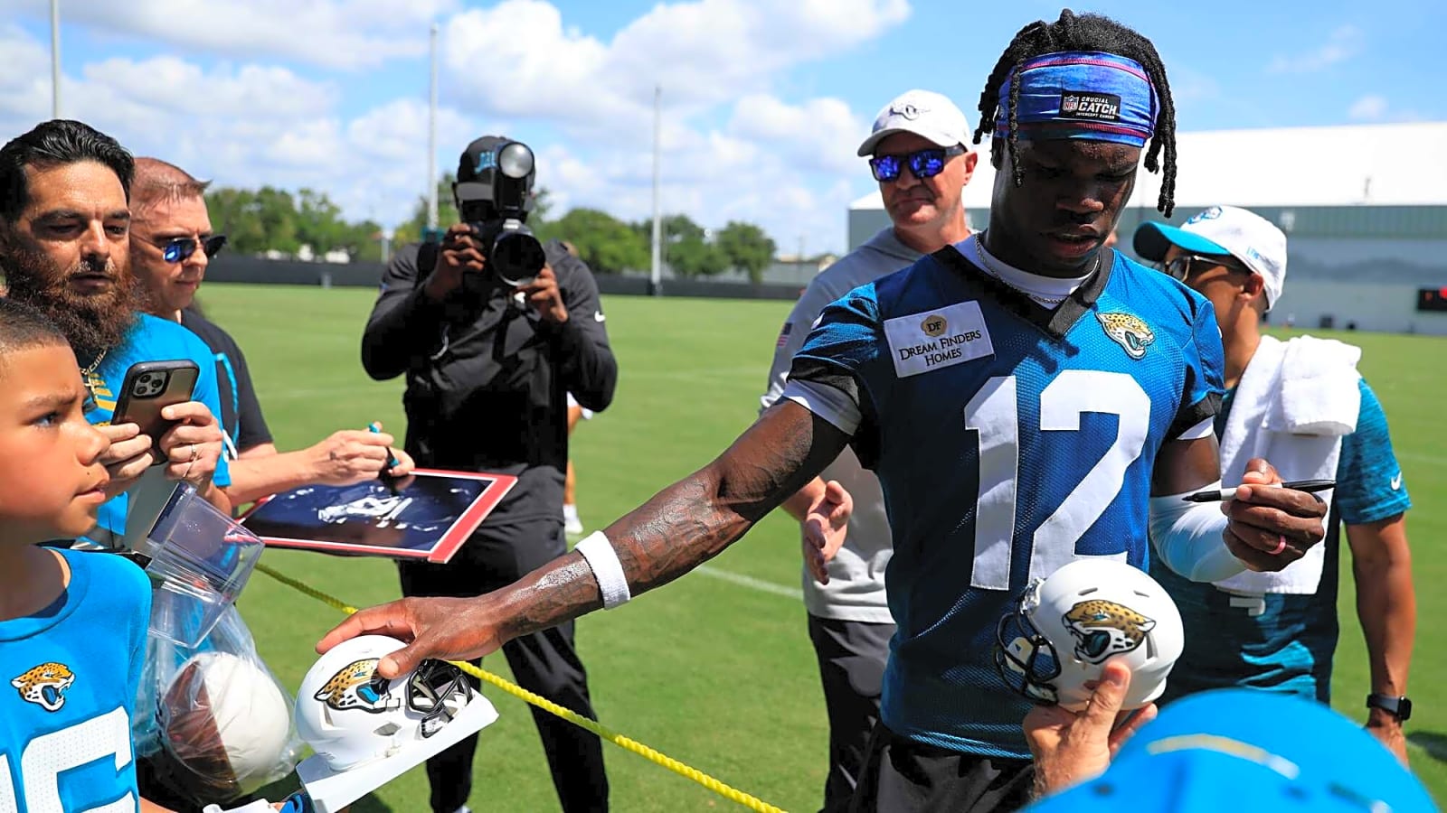 AFC: Top non-QB storylines entering training camp