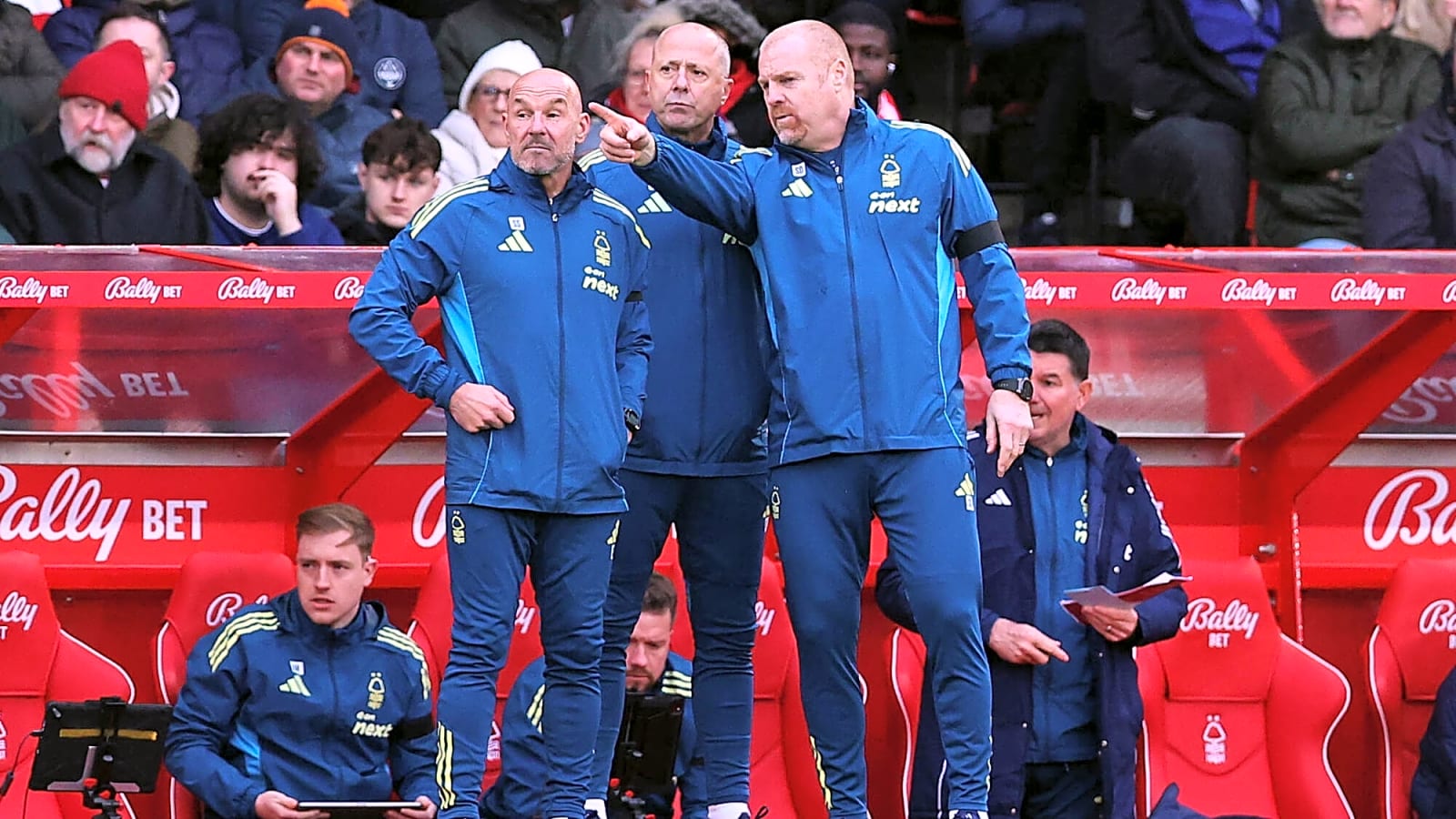 Fantasy Football Matchweek 19: Buy, Sell, Injury Report