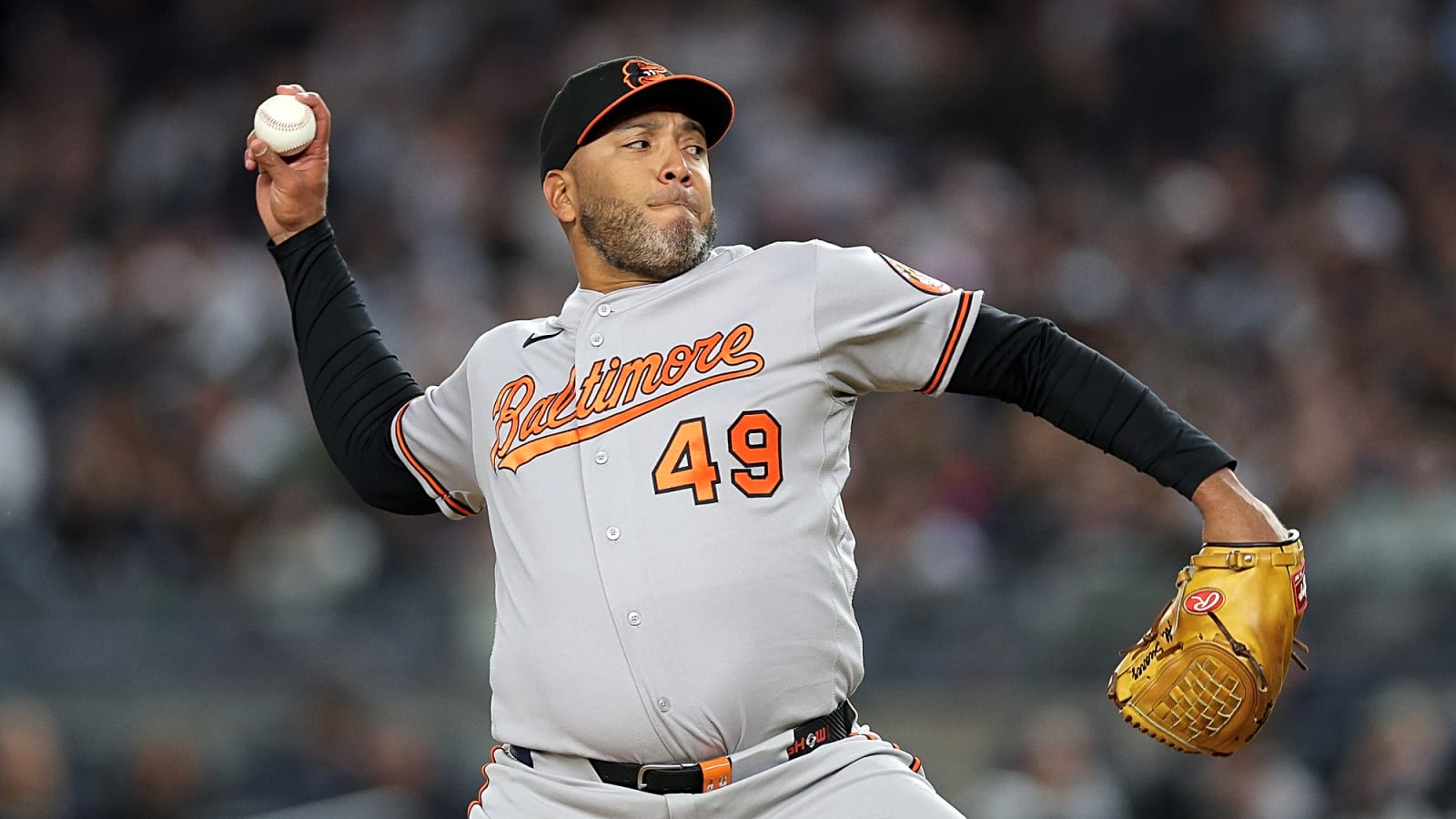 Orioles Designate Albert Suarez, Option Tyler Wells