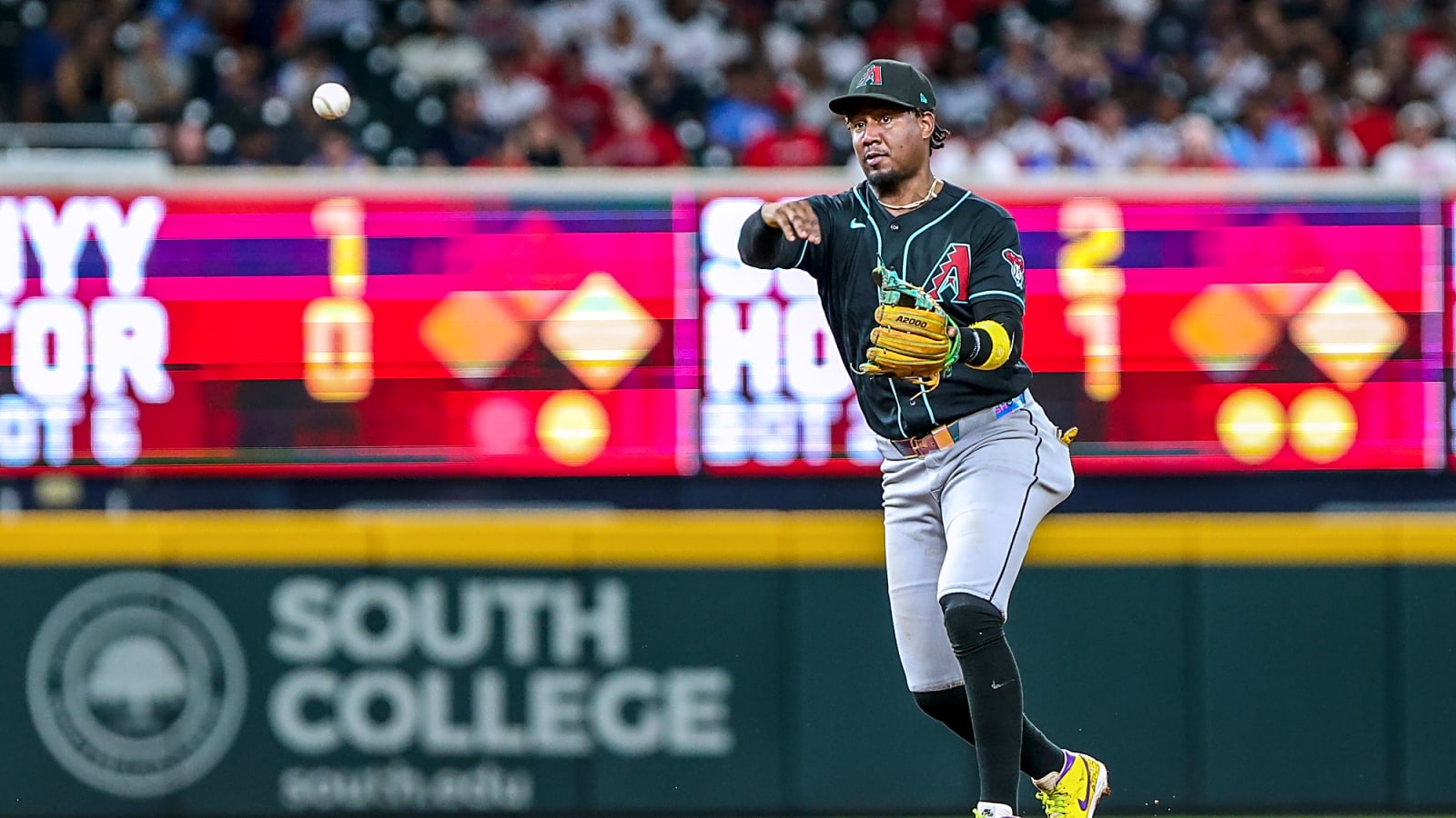 Diamondbacks fans confused by Ketel Marte’s absence in Boston