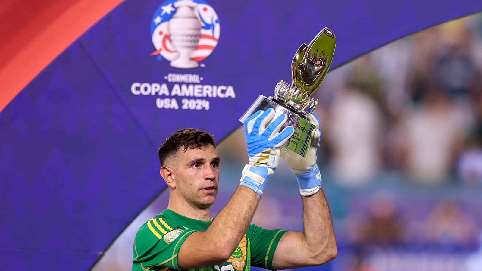 Manchester United get the perfect Lisandro Martinez injury news update