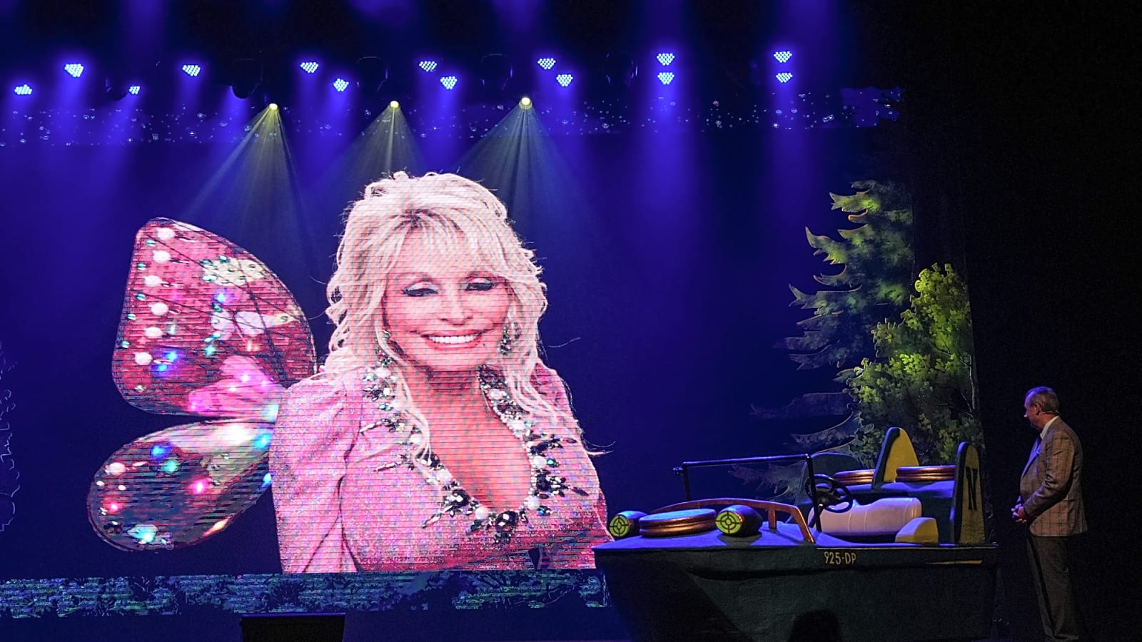 Dolly Parton's Wrestling Wedding With Hulk Hogan