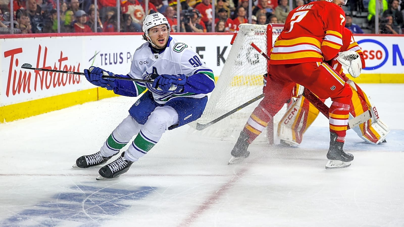 Victor Mancini making the Canucks over Tom Willander feels like a best-case scenario right now