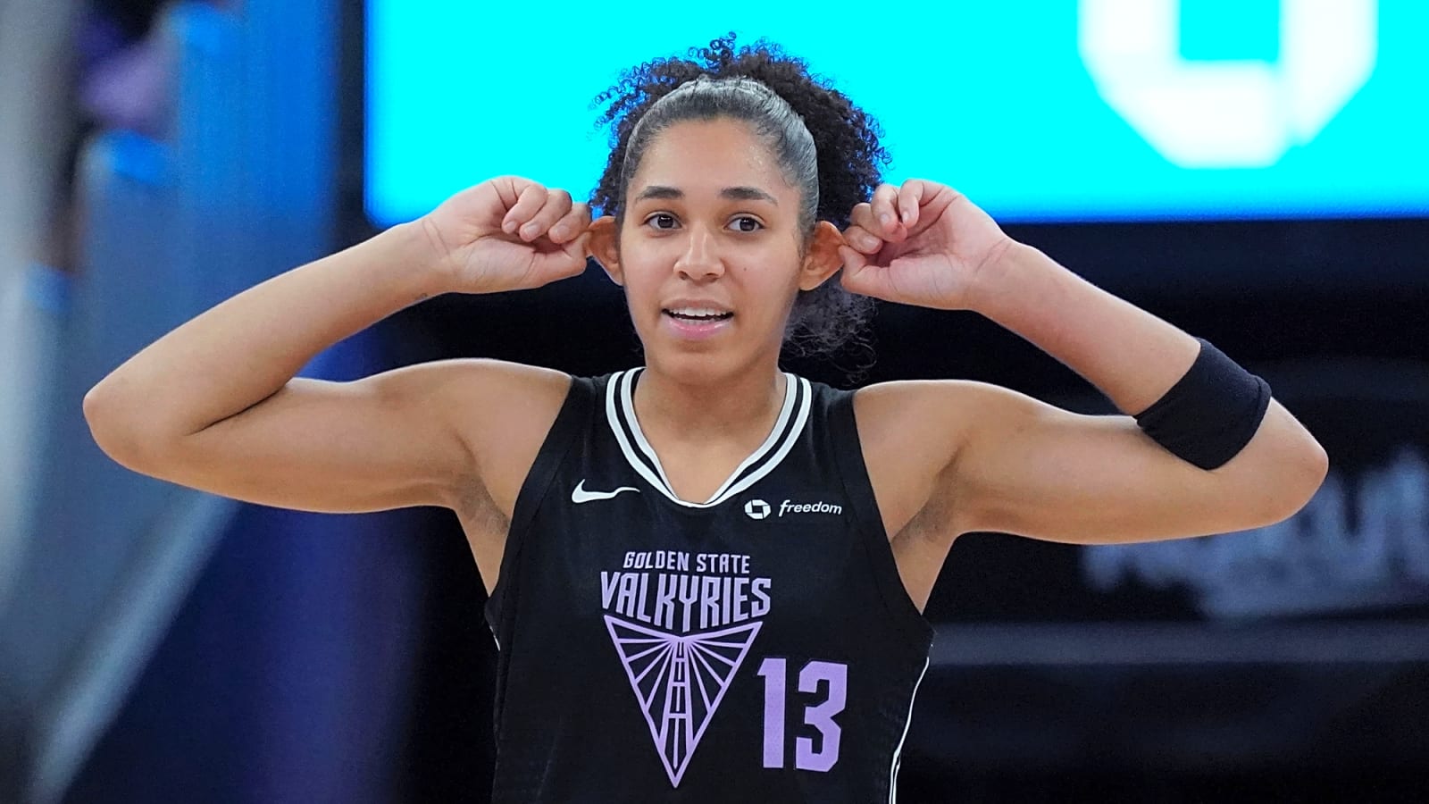 What is Janelle Salaun’s Salary in 2025? WNBA 2025 All-Rookie Team Star’s Contract Breakdown