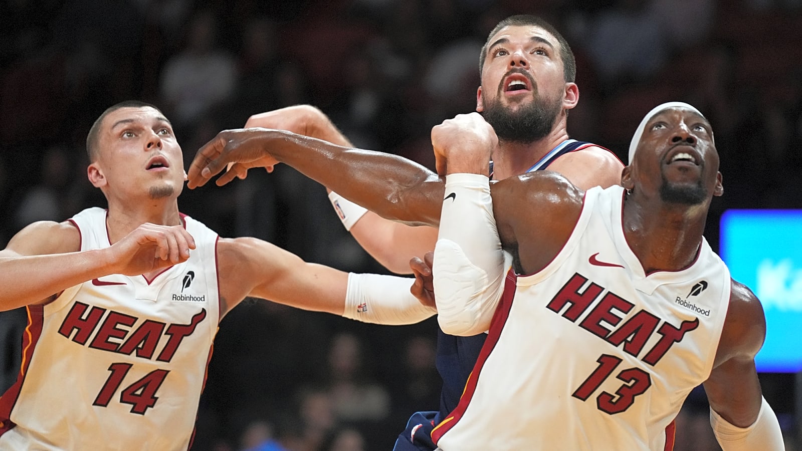 Miami Heat Dominate Los Angeles Clippers