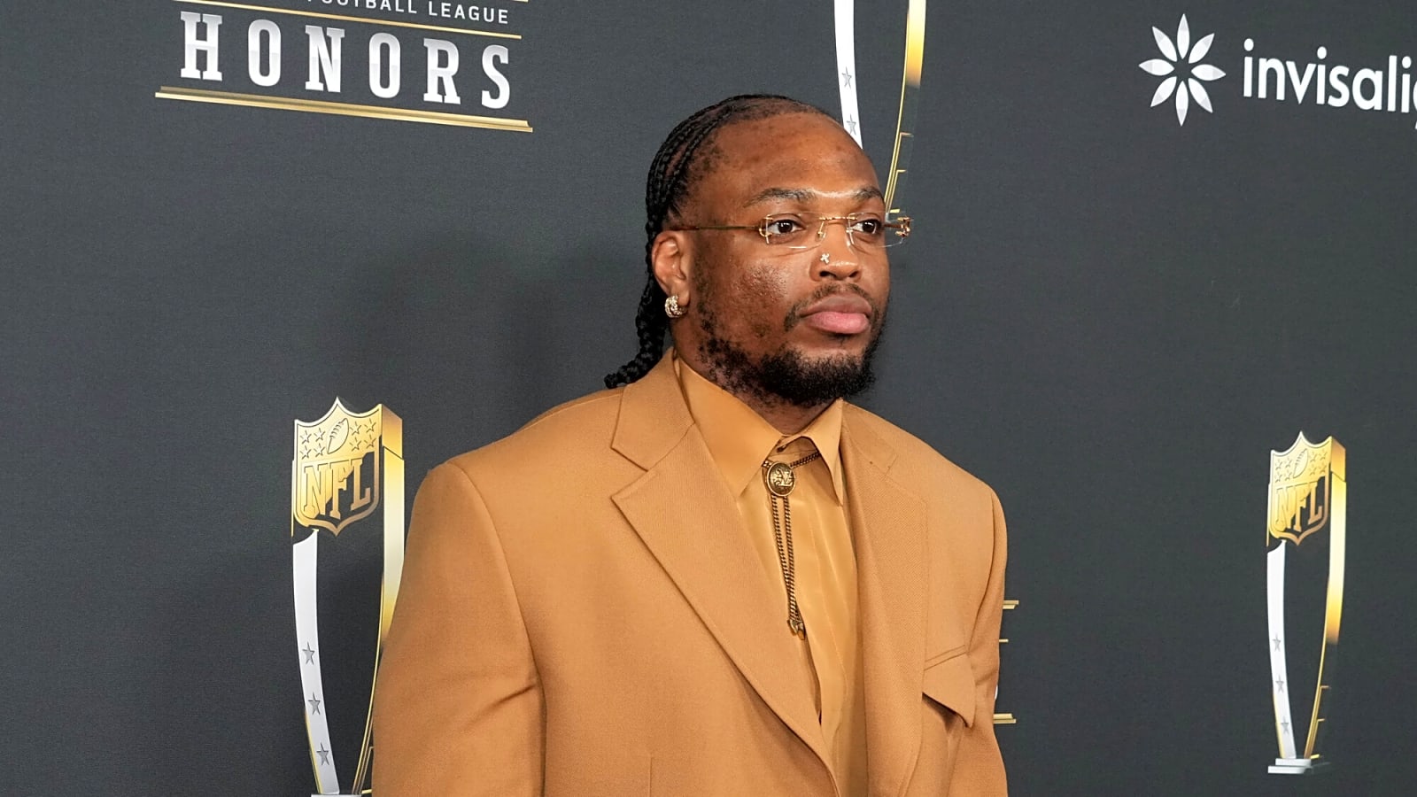Derrick Henry Opens Up About Playing After 30 as Saquon Barkley Addresses Retirement Rumors