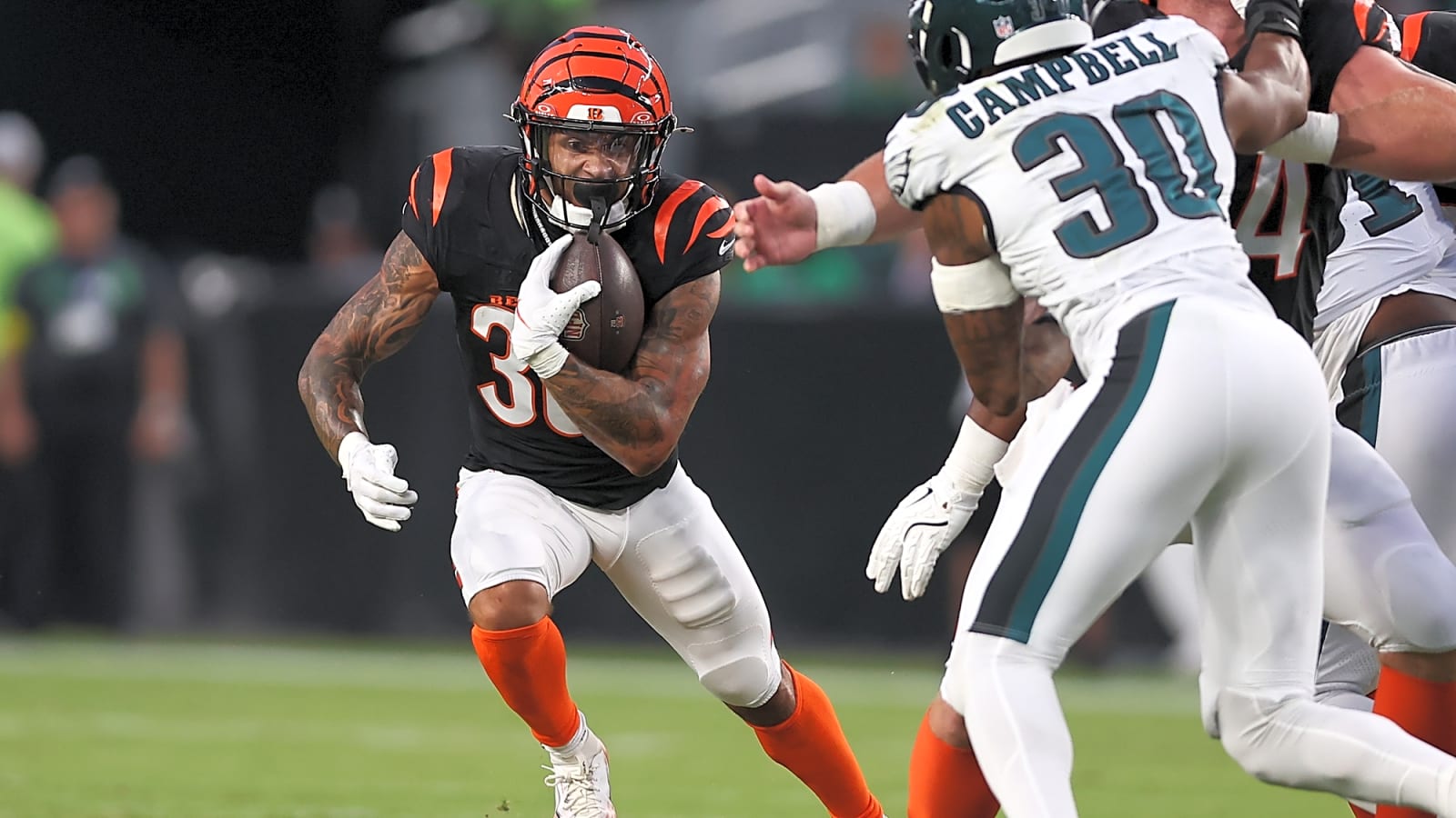 AFC Notes: Chase Brown, Dylan Sampson, Bengals, Browns, Ravens