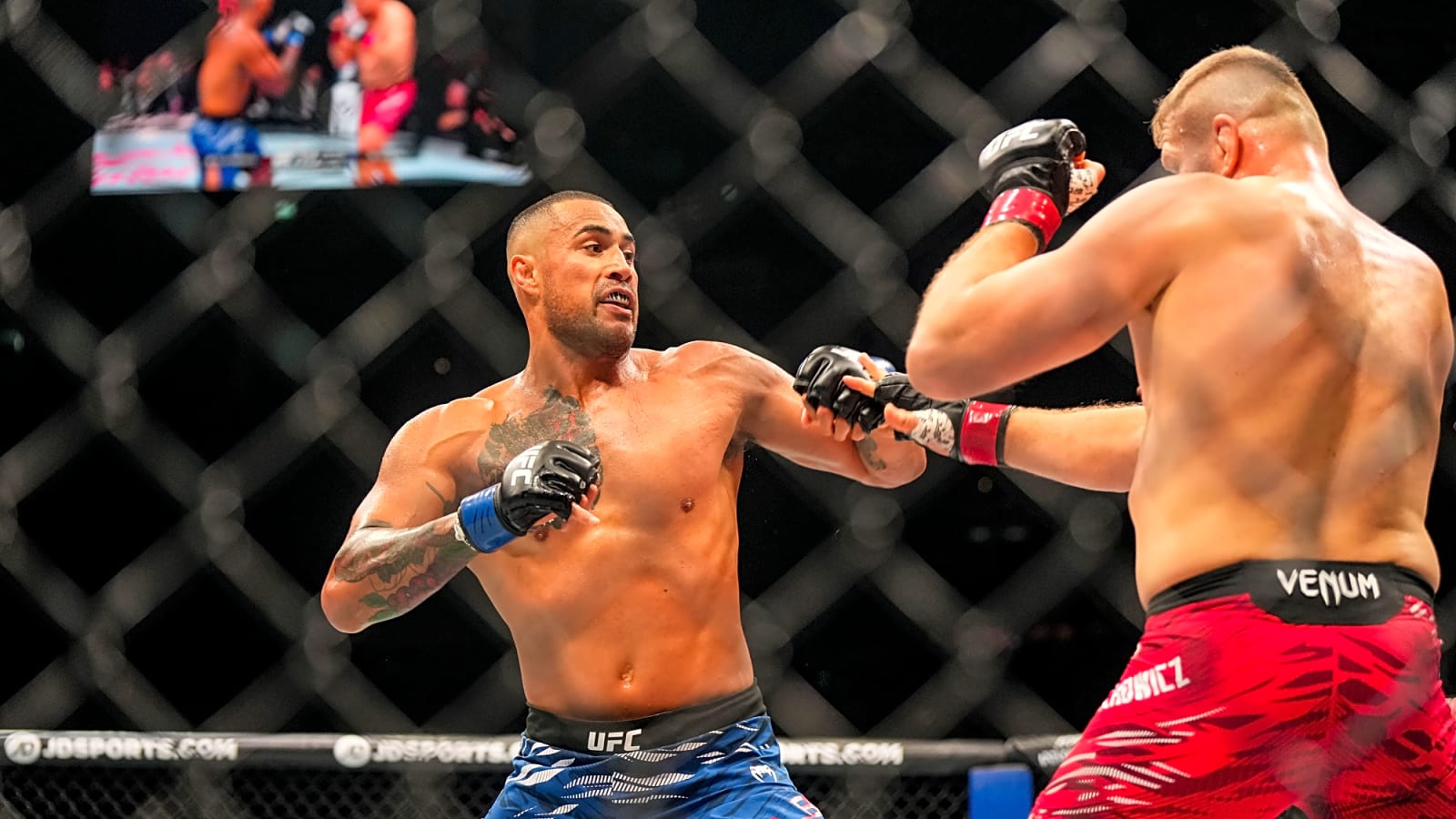 UFC Perth full fight card as Carlos Ulberg headlines against a football player-turned-fighter in Australia