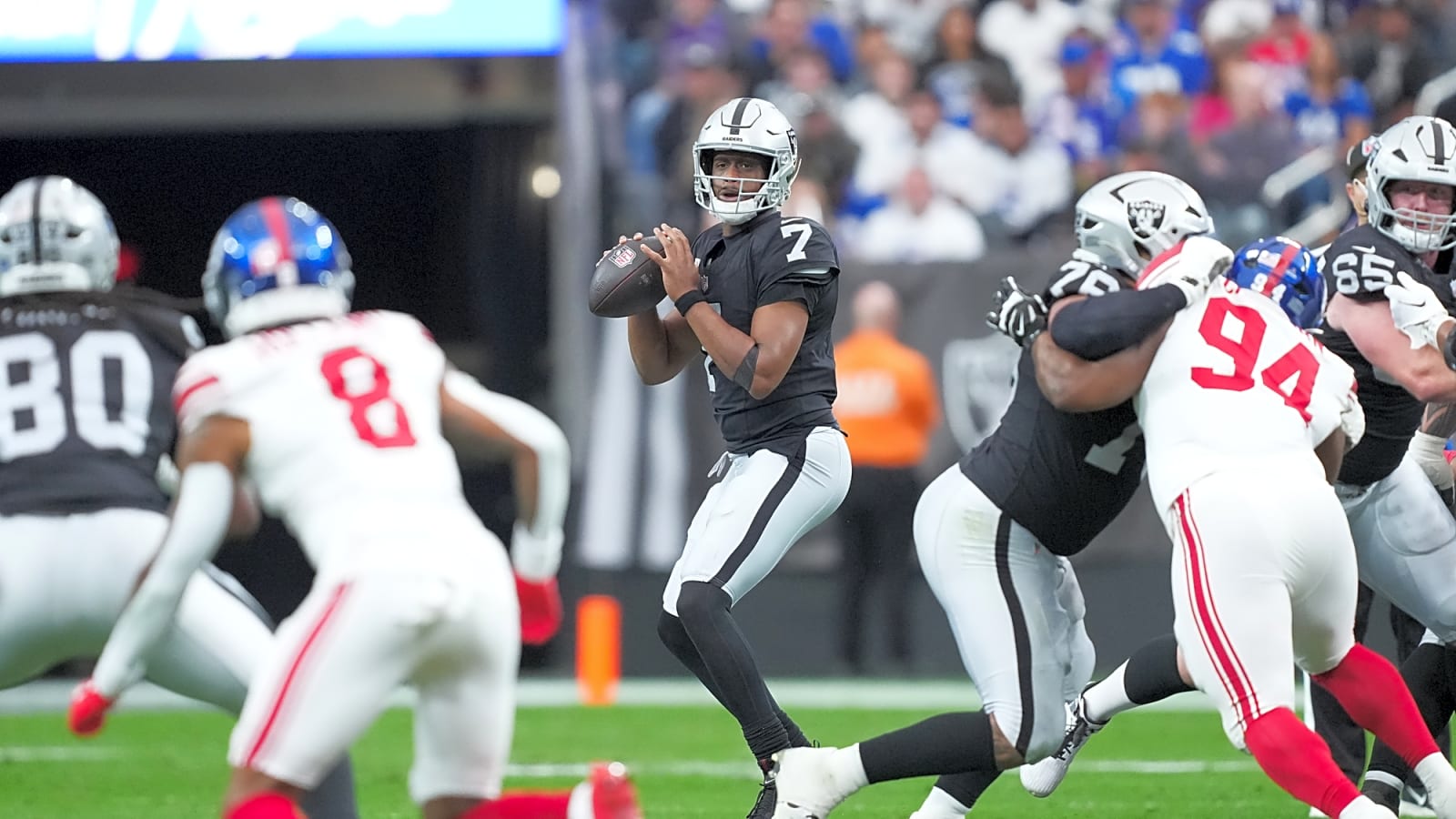 Las Vegas Raiders set to release QB Geno Smith