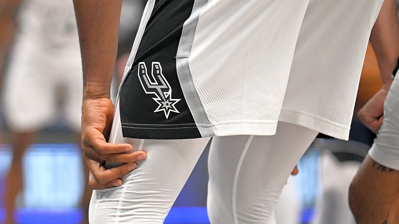Spurs name new head coach of G League team