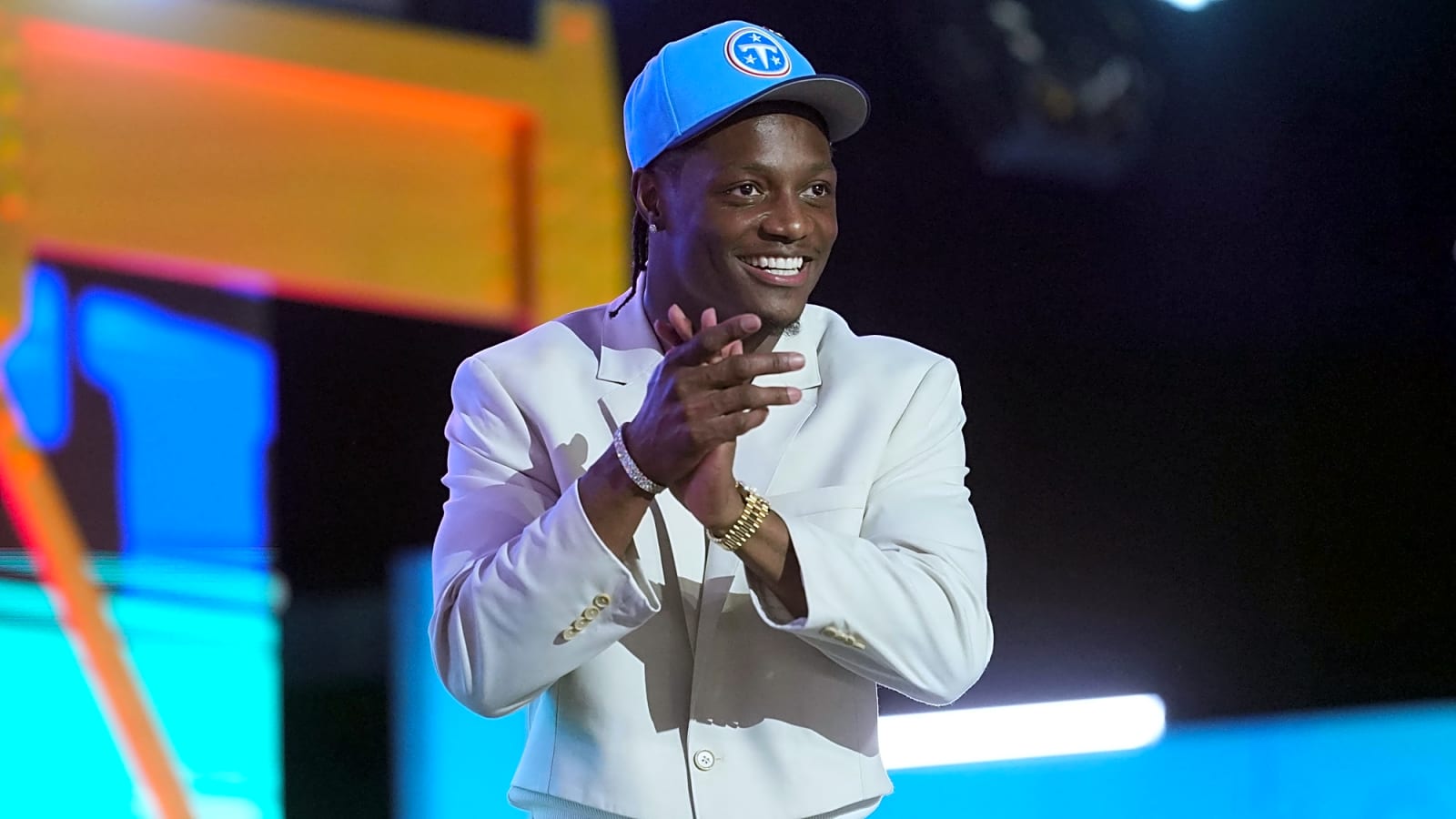 2026 NFL Draft: Contract details revealed for Titans first-round pick Carnell Tate