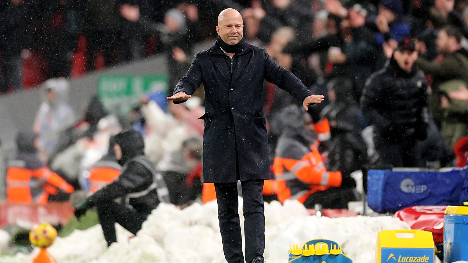 ‘Will be lucky if…’ – Paul Merson and Roy Keane agree on Liverpool v Man United predictions