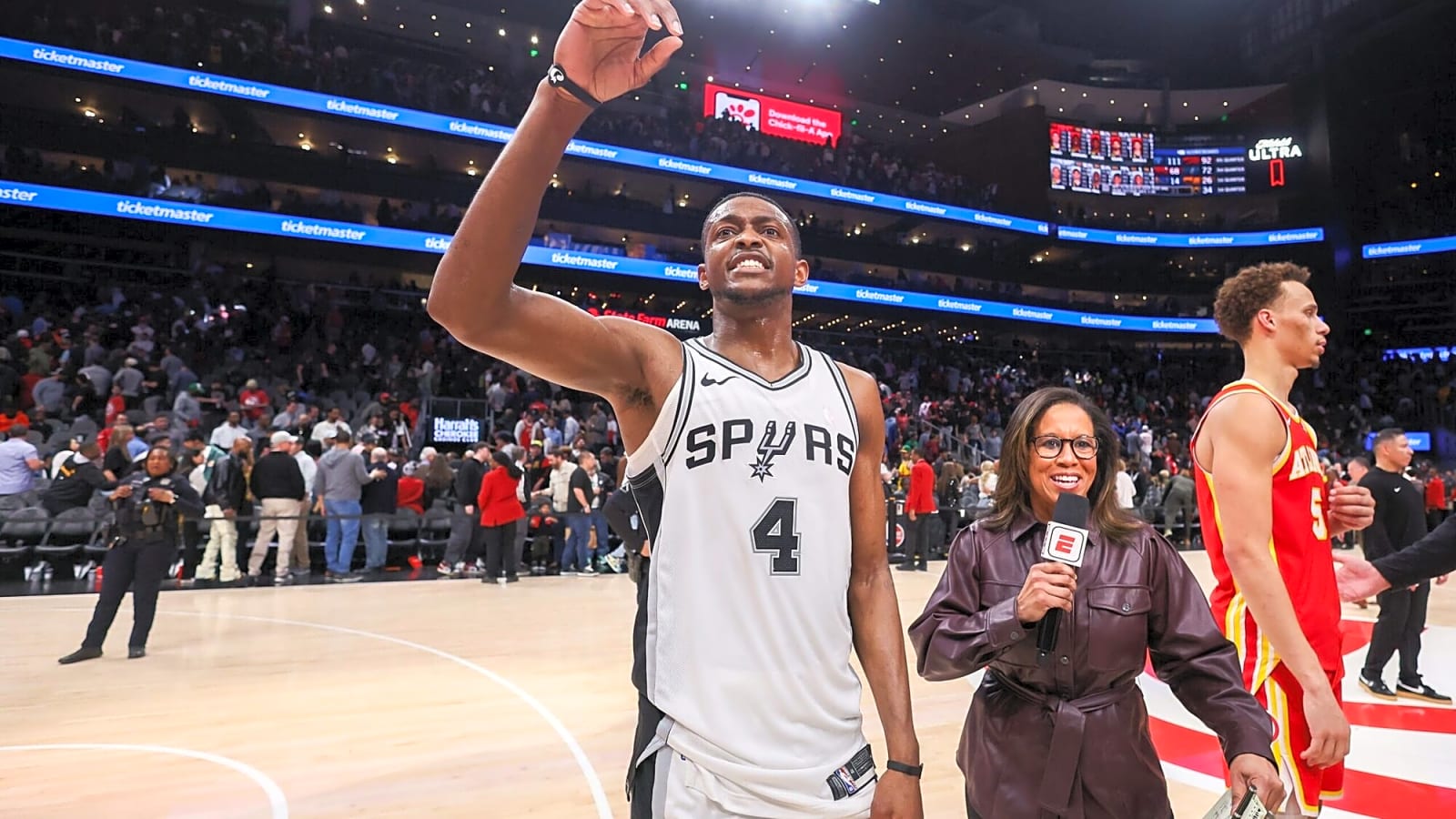 'He Makes Fox Expendable' – San Antonio Spurs Rookie Draws Awkward De’Aaron Fox Take From Analyst