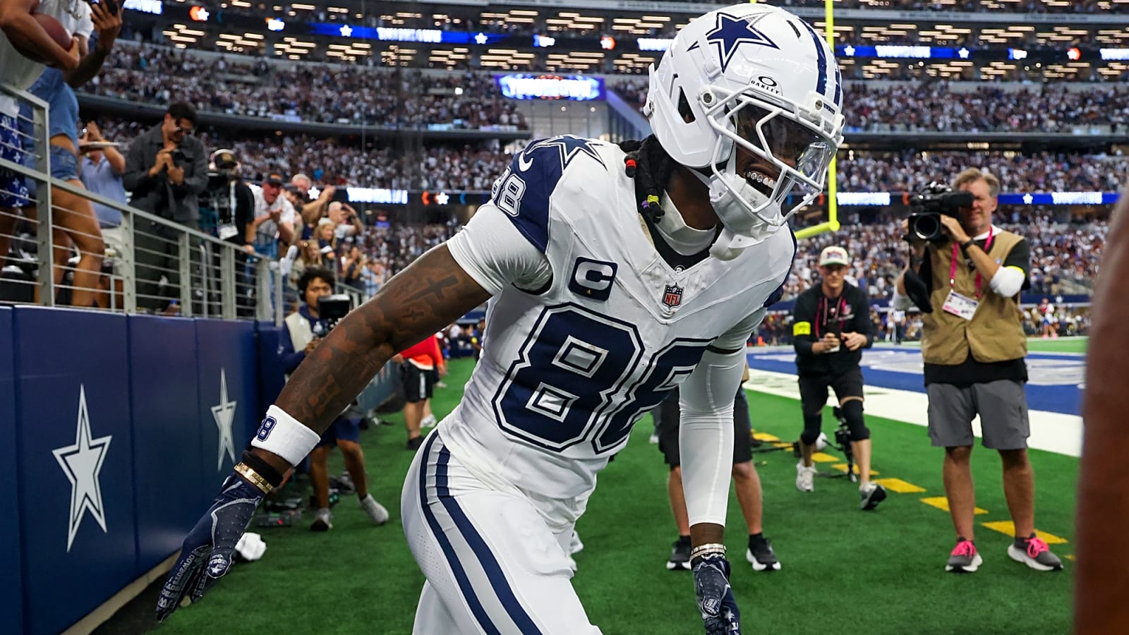 CeeDee Lamb’s hilarious reaction to Marvin Harrison Jr.’s touchdown goes viral