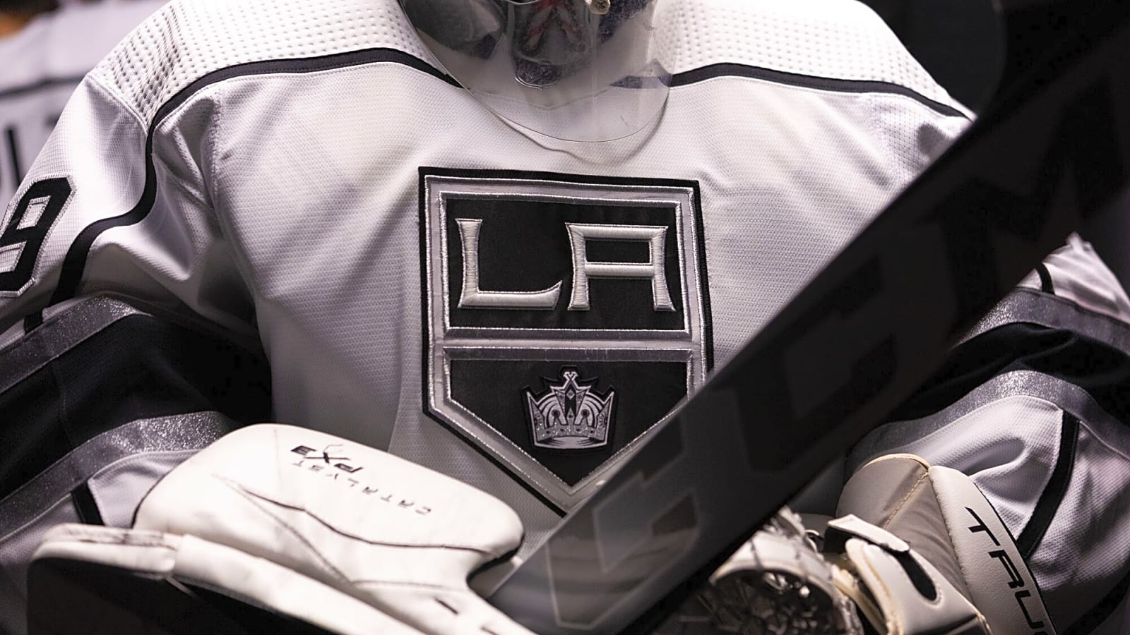 Kings select Kristian Epperson No. 88 overall in 2025 NHL Draft