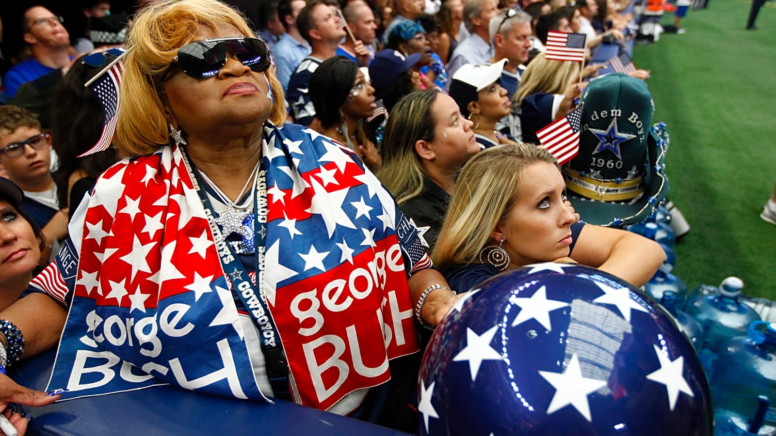 Dallas Cowboys Announce Death Of Legendary Team Superfan