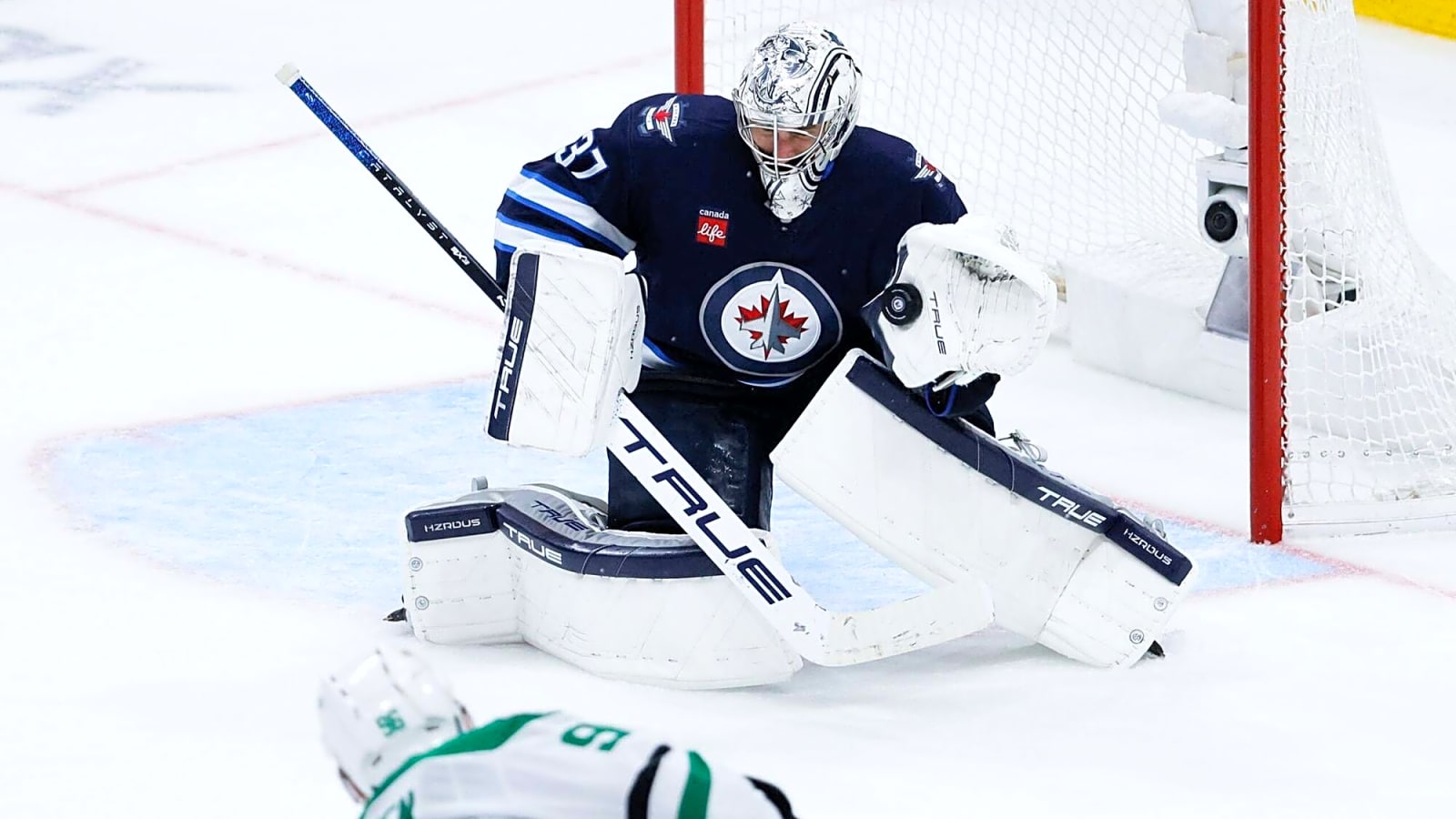 NHL Rumors: Hedman and Henrique Out, and Hellebuyck Done with Jets?
