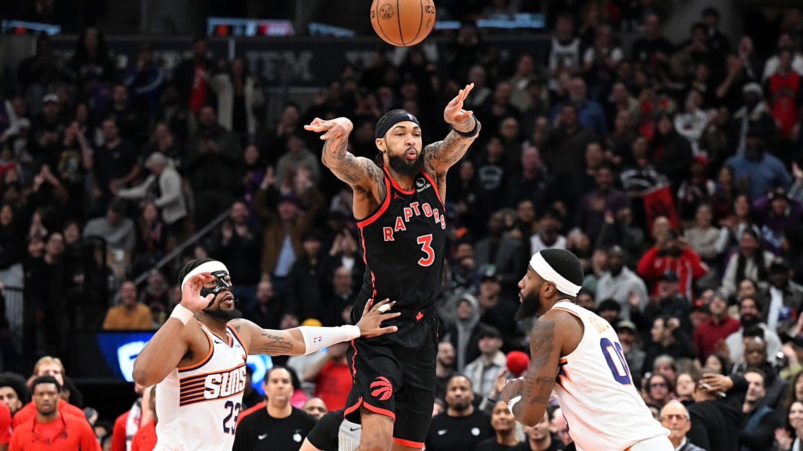 Ingram, Barrett and Barnes come through in the clutch