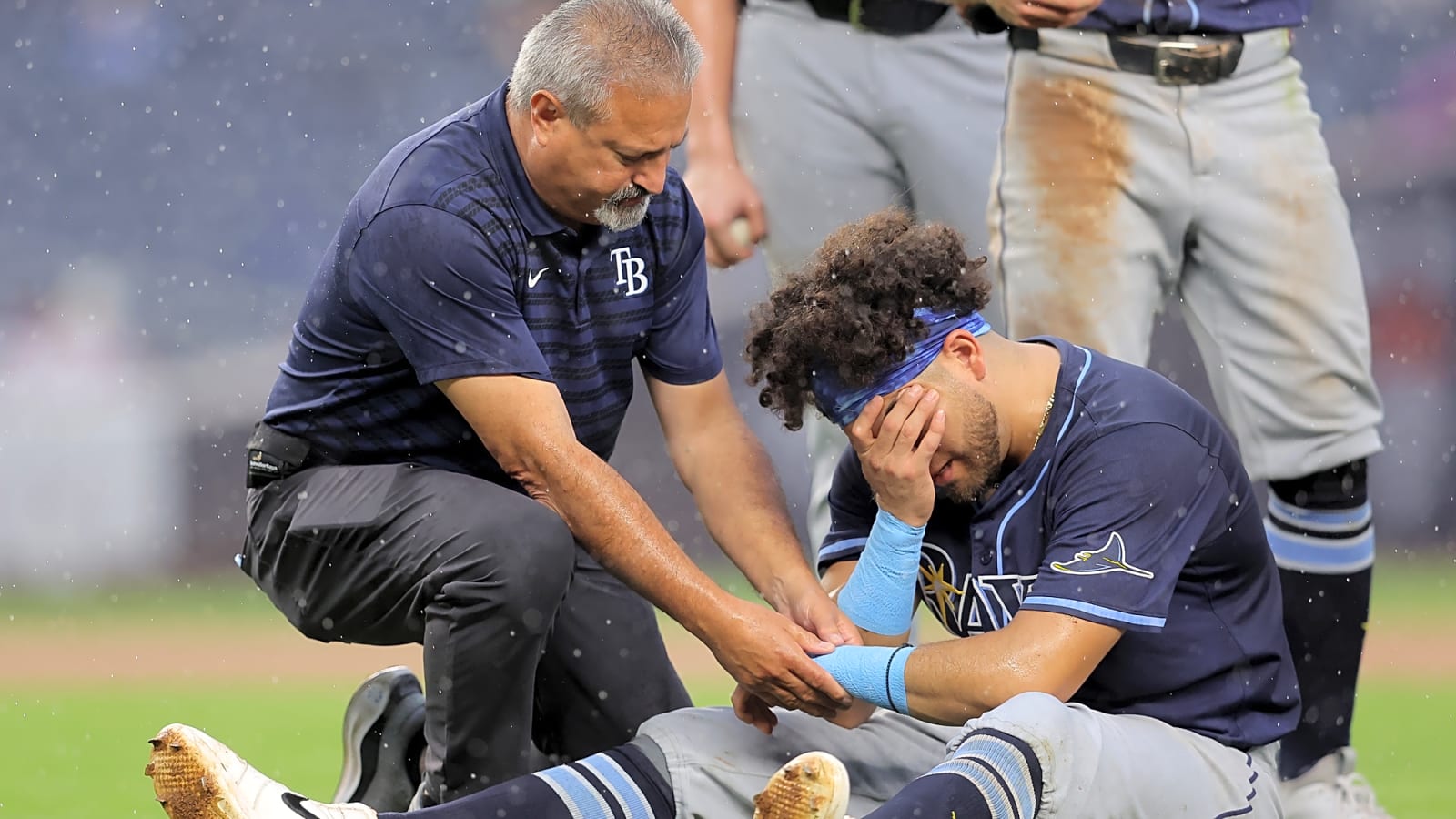 Tampa Bay Rays Jonathan Aranda injured in collision with Yankees player