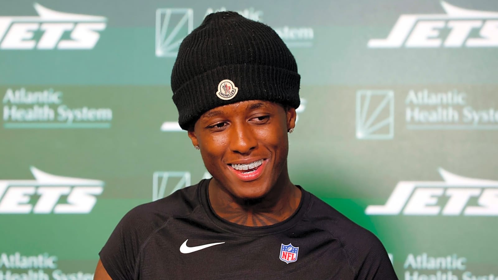 New York Jets’ Sauce Gardner throws down challenge to Aaron Rodgers, ‘he might think…’