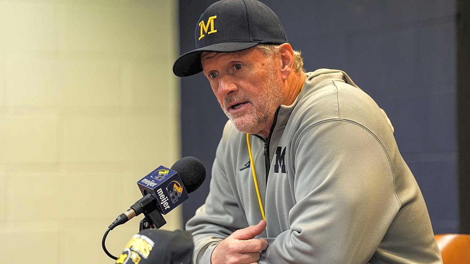 Michigan Wolverines land 4-star DL Xavier Muhammad over Notre Dame and Miami