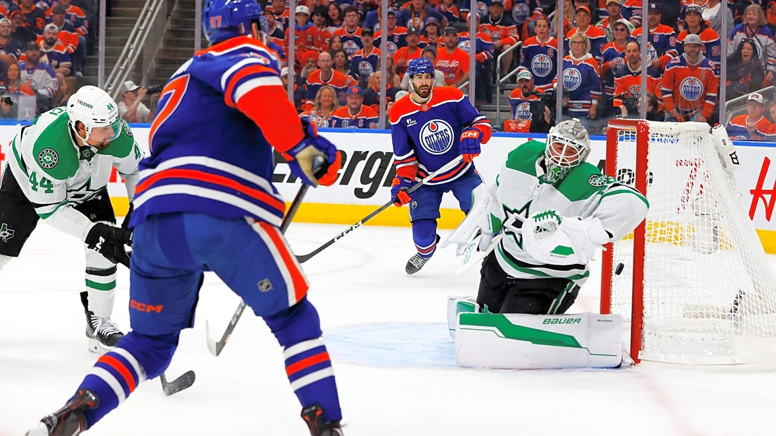 Have the Oilers solved Jake Oettinger?