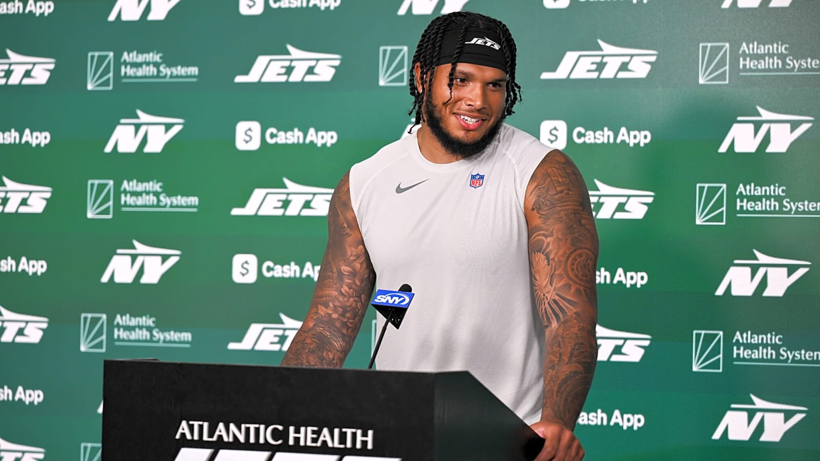 Jets Place Three On Injured Lists Including EDGE Jermaine Johnson
