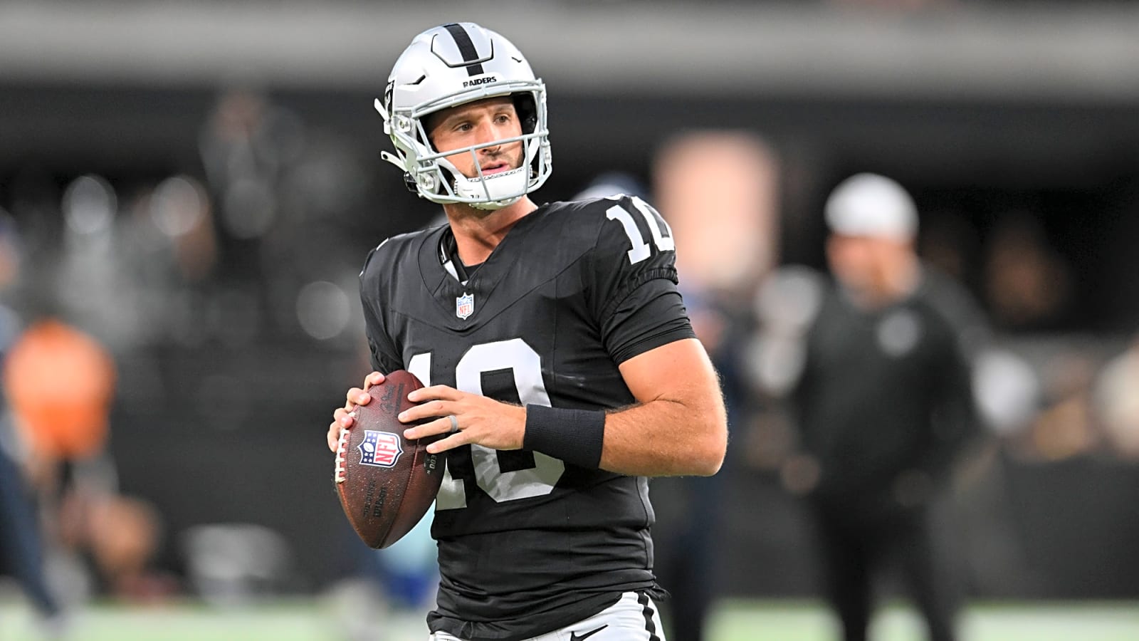 Jets work out infamous NFL QB