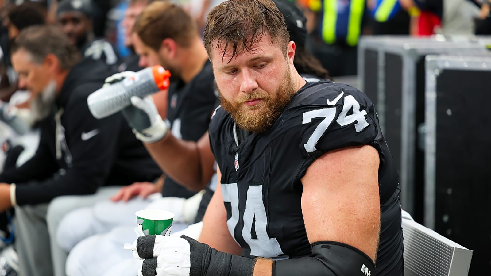 Raiders get bad injury news about Kolton Miller