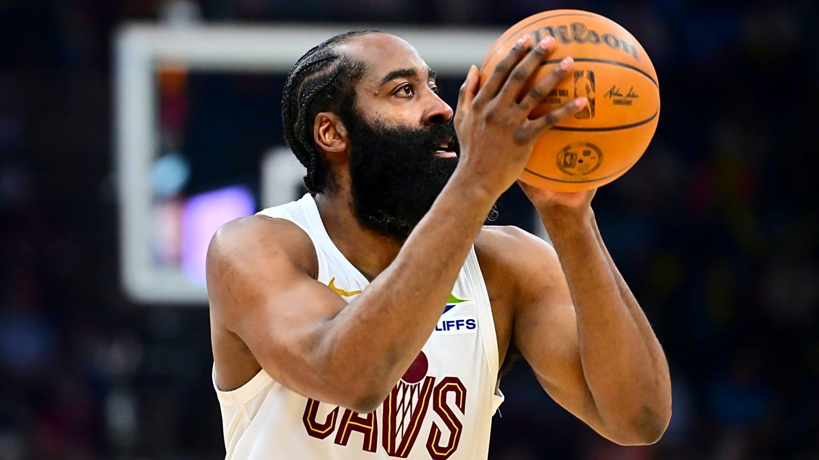  Cavs take ‘professional’ approach, handle business to top Sixers