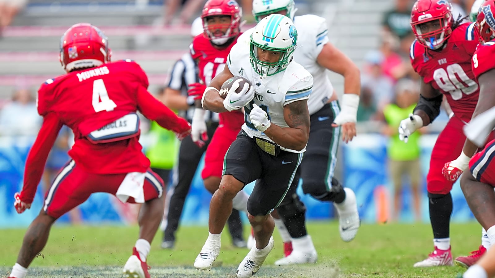 Ranking the Top College Football Running Backs in the West &gt; The best players who are expected to play at the position for the region&#39;s programs in 2025