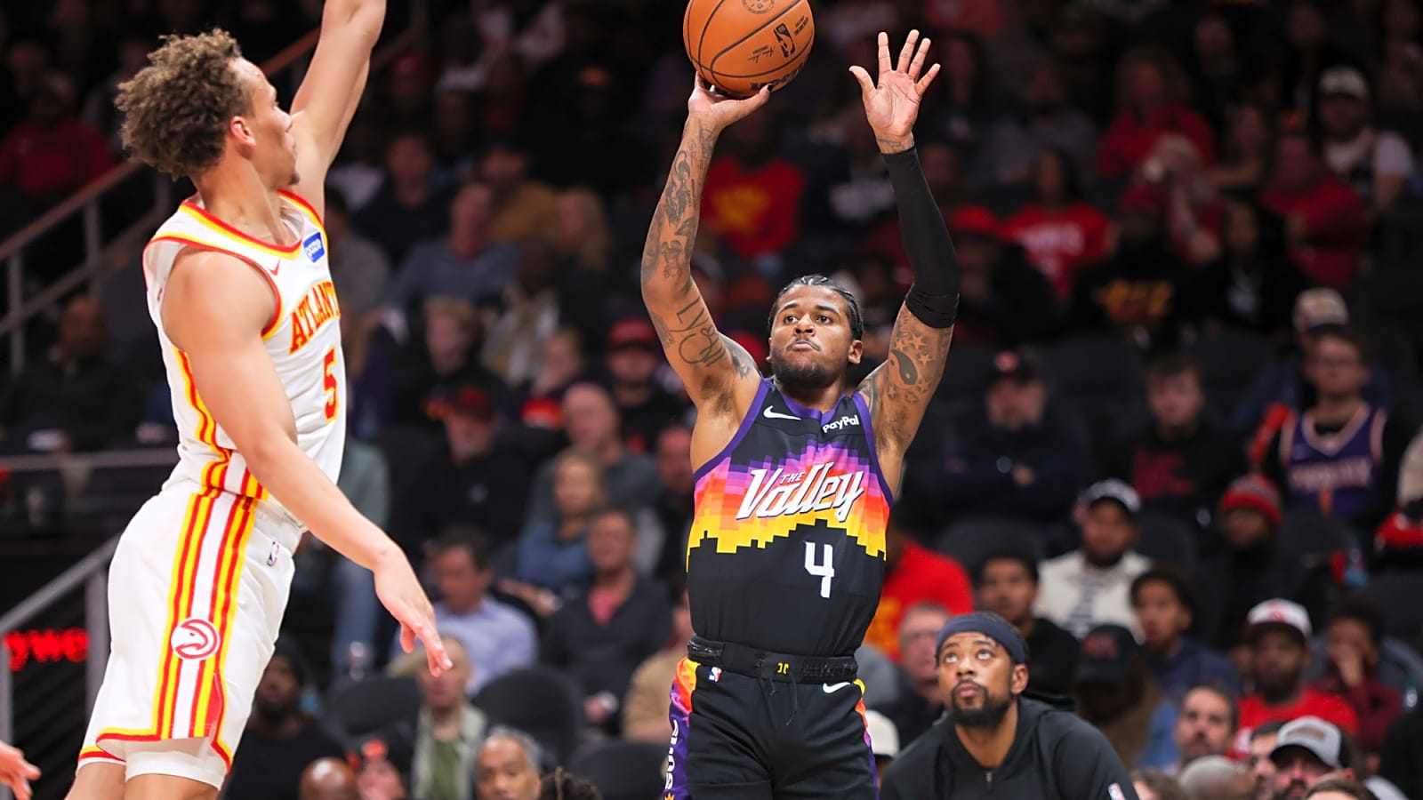 Suns’ Jalen Green Exits Friday’s Game With Hamstring Tightness