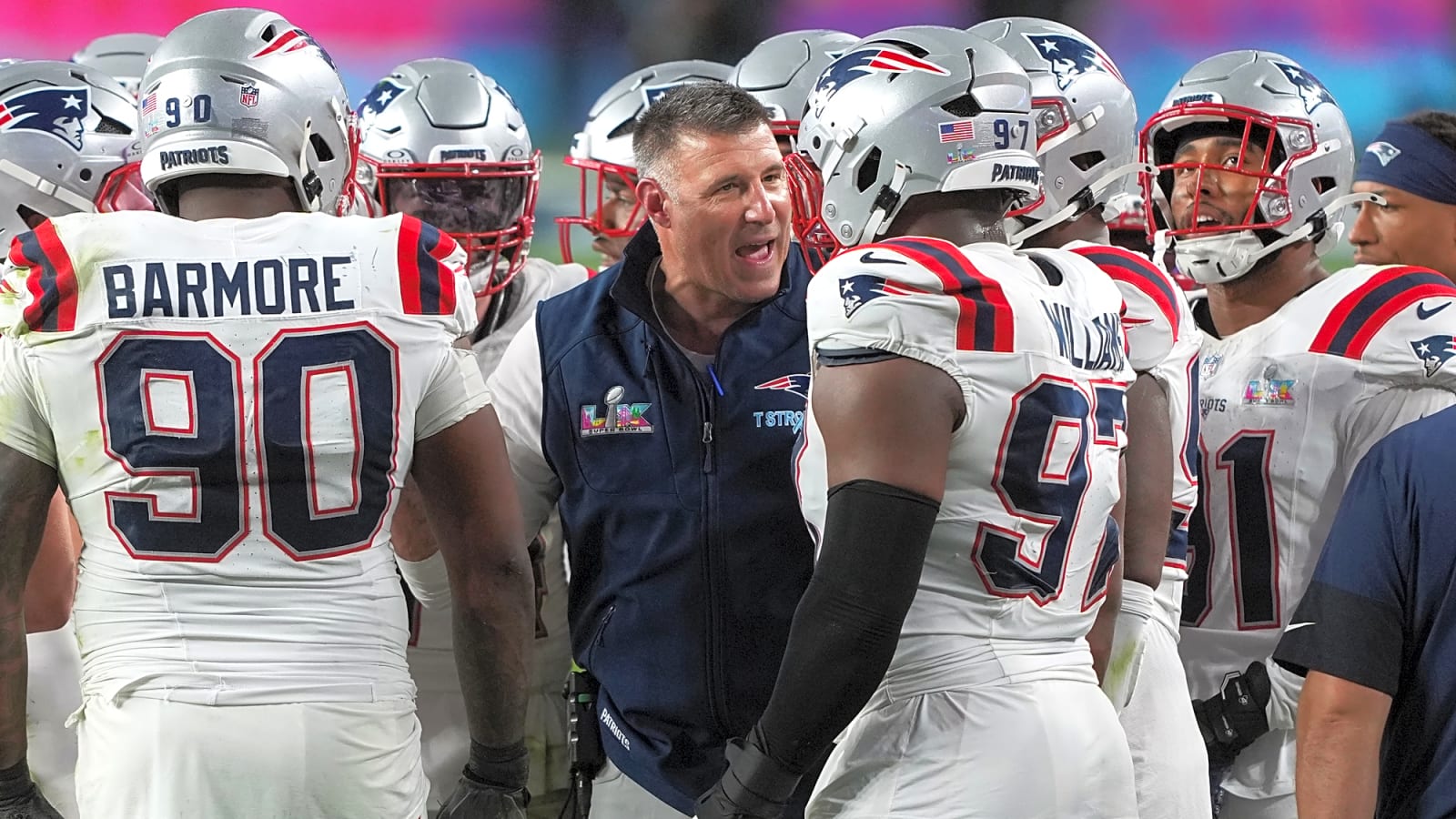 New England Patriots on the hunt for a new defensive coordinator