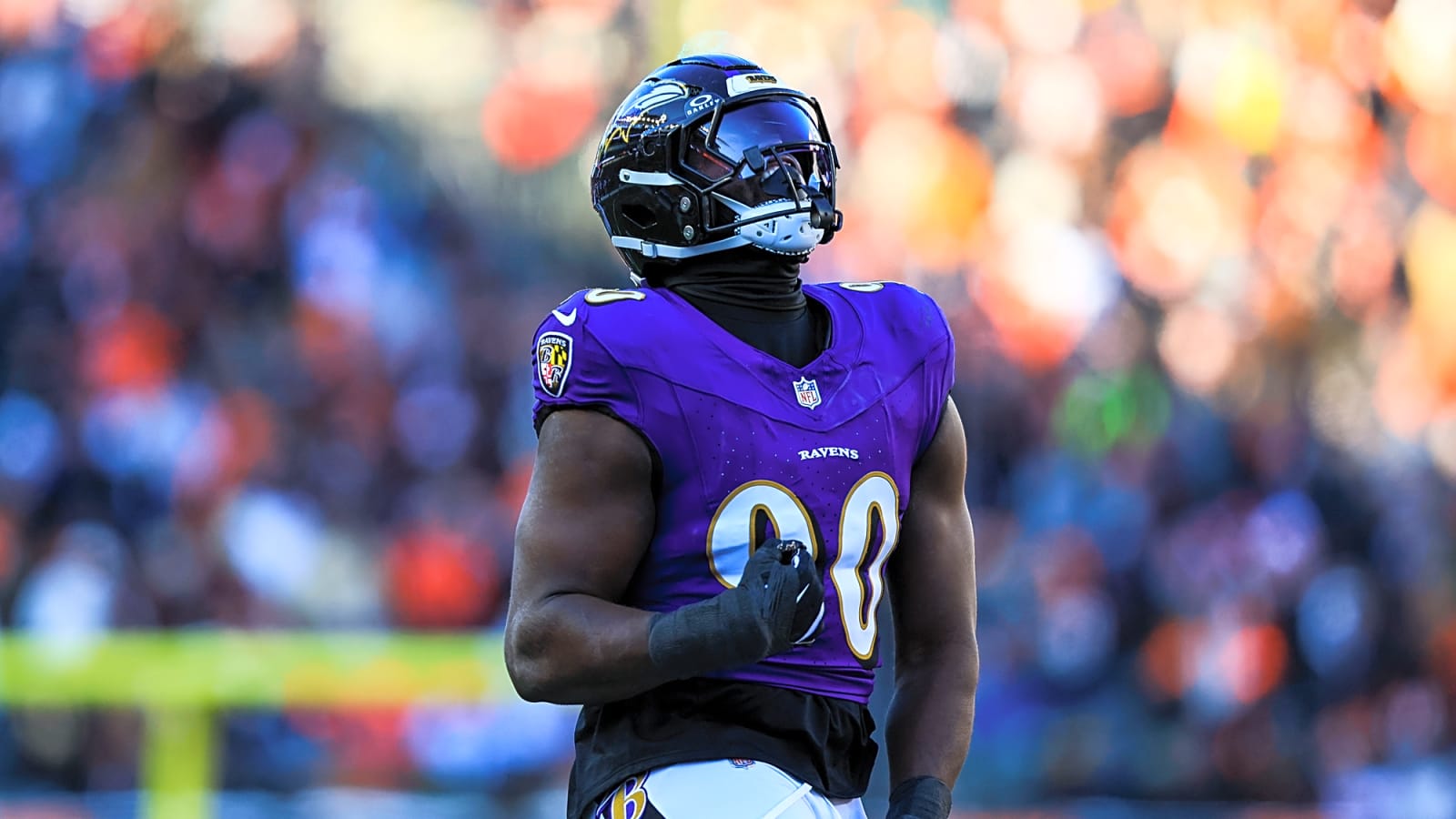 Dolphins Sign OLB David Ojabo