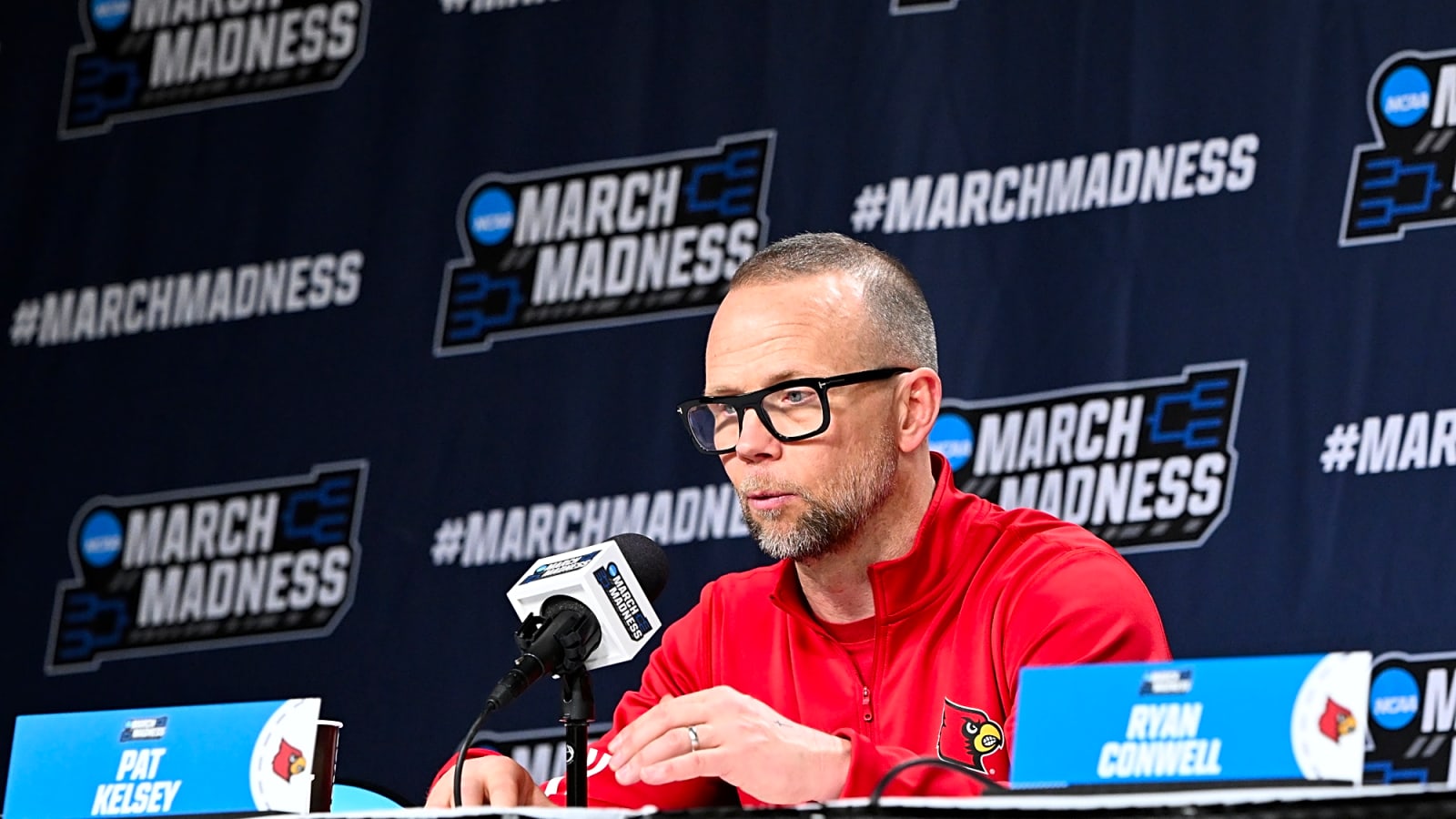 Louisville Basketball Will Participate in an Event in Las Vegas During Thanksgiving Week
