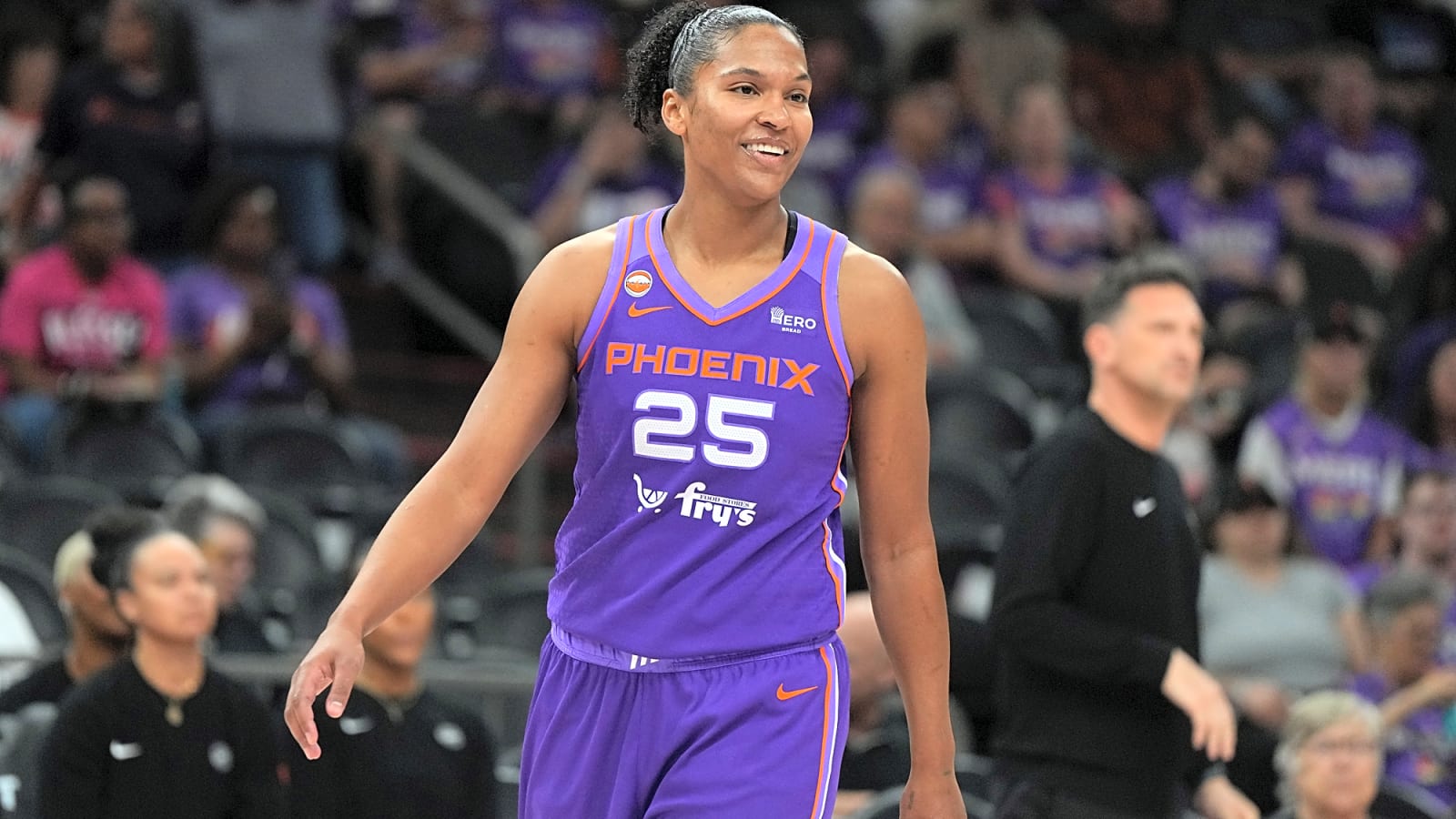 Alyssa Thomas says she has gotten death threats, slurs over Caitlin Clark incident